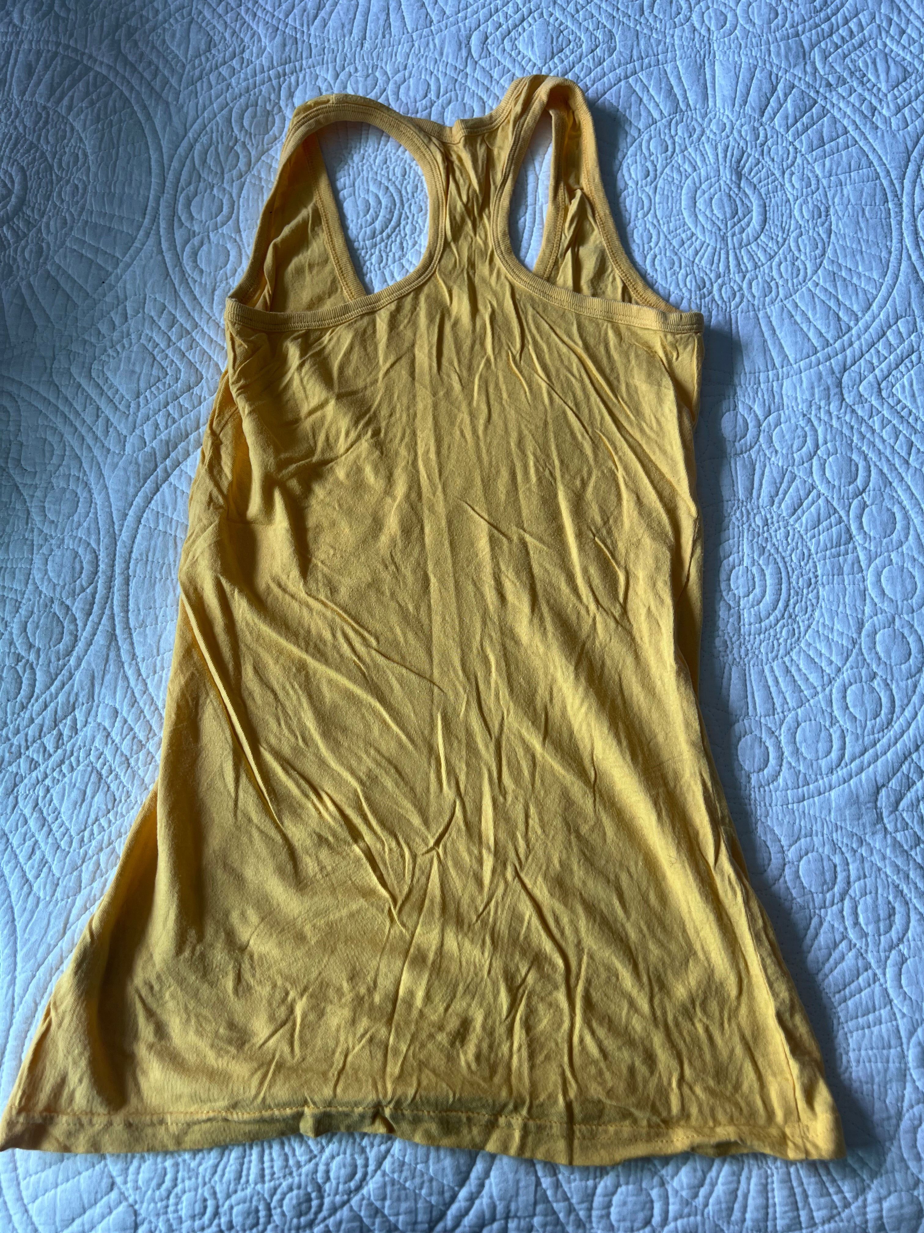 Yellow vest