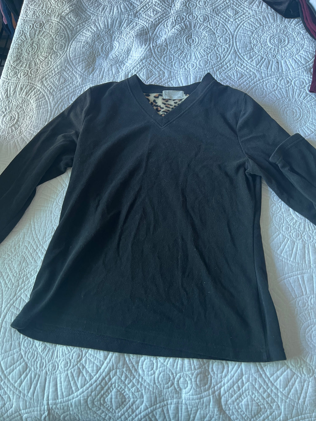 Black long sleeve pajama top / Fleece like material