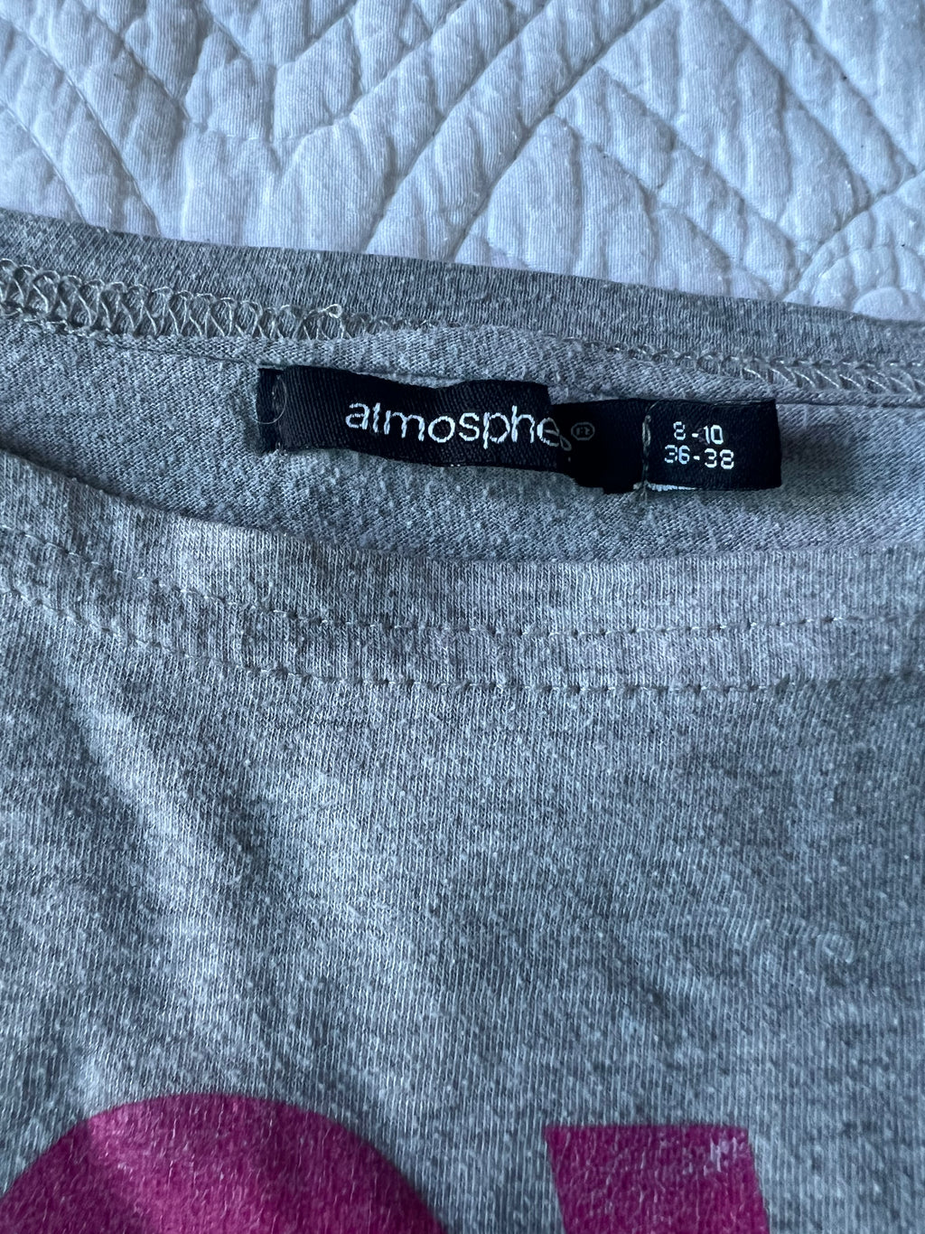 Grey t shirt