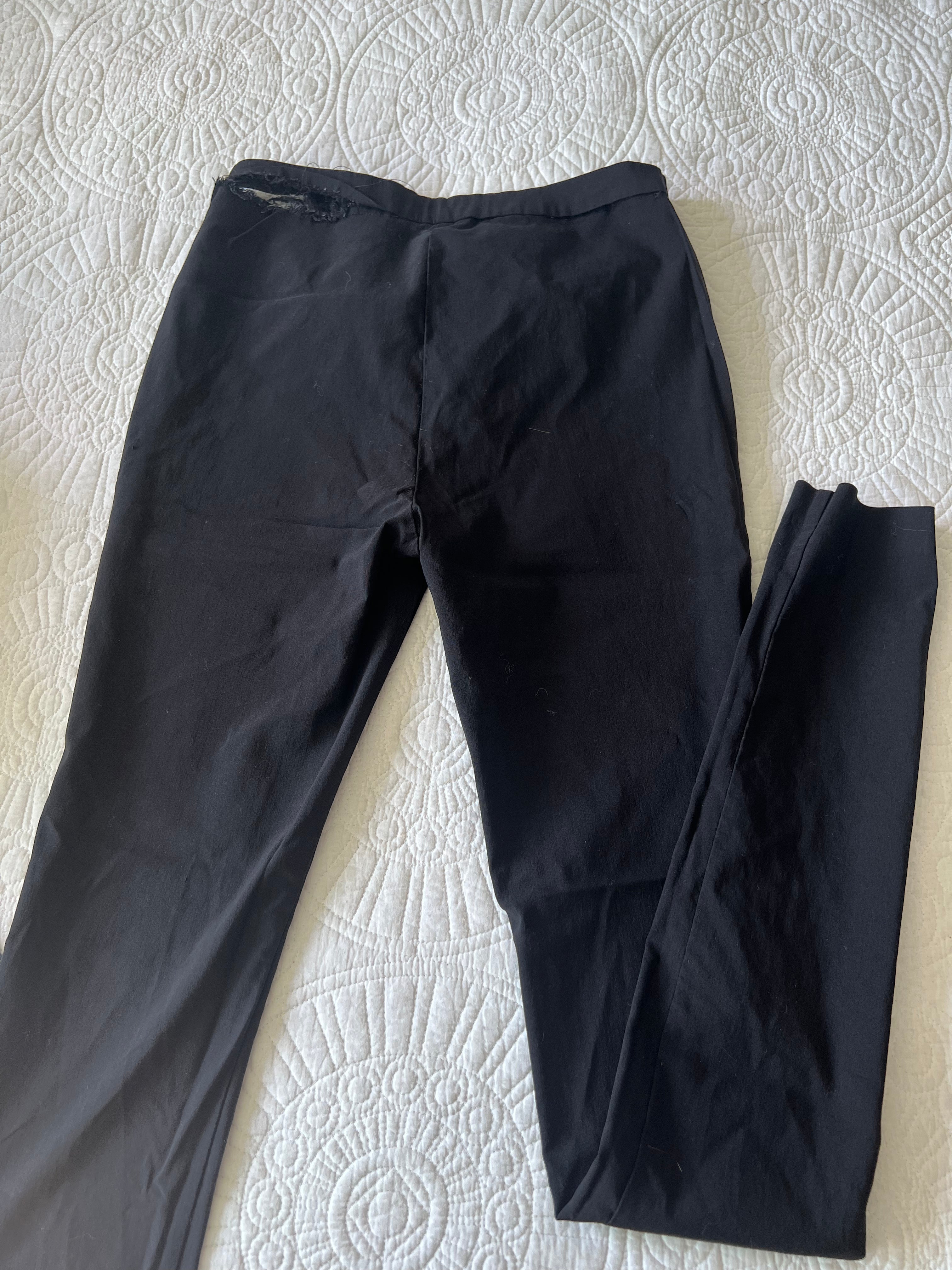 Black trousers