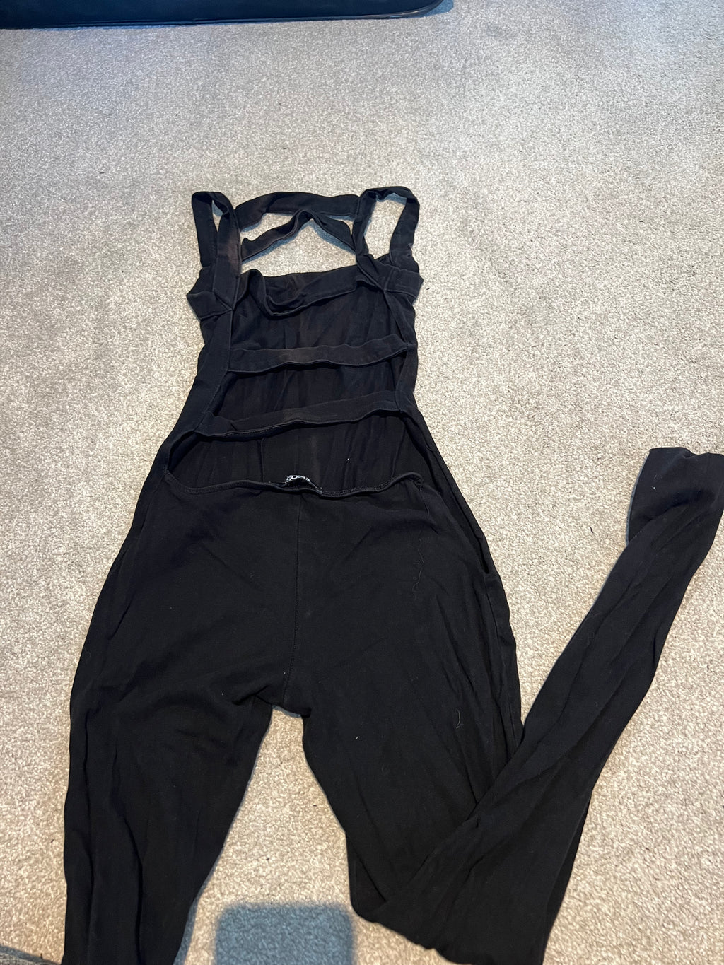 Black jumpsuit / Cut out back