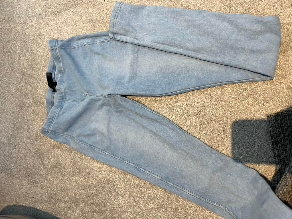Light blue jeggings