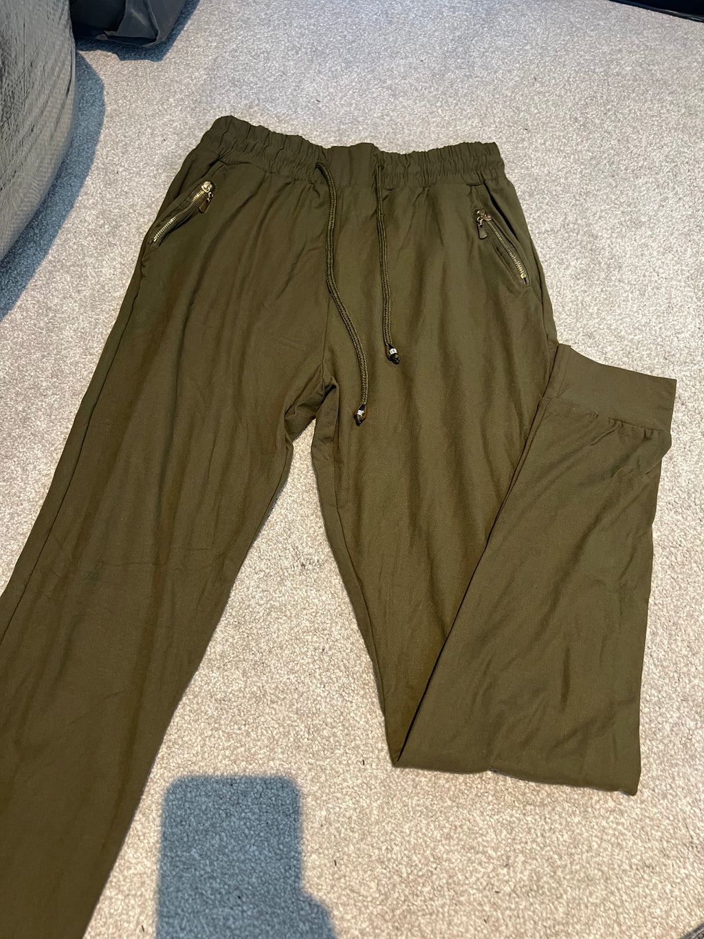 Khaki cuffed joggers