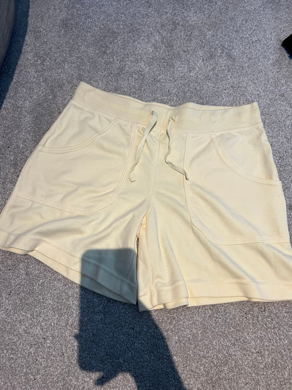 White/cream shorts