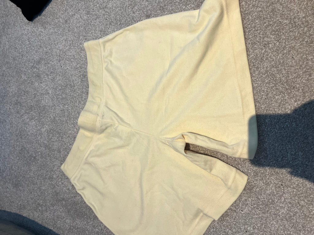 White/cream shorts