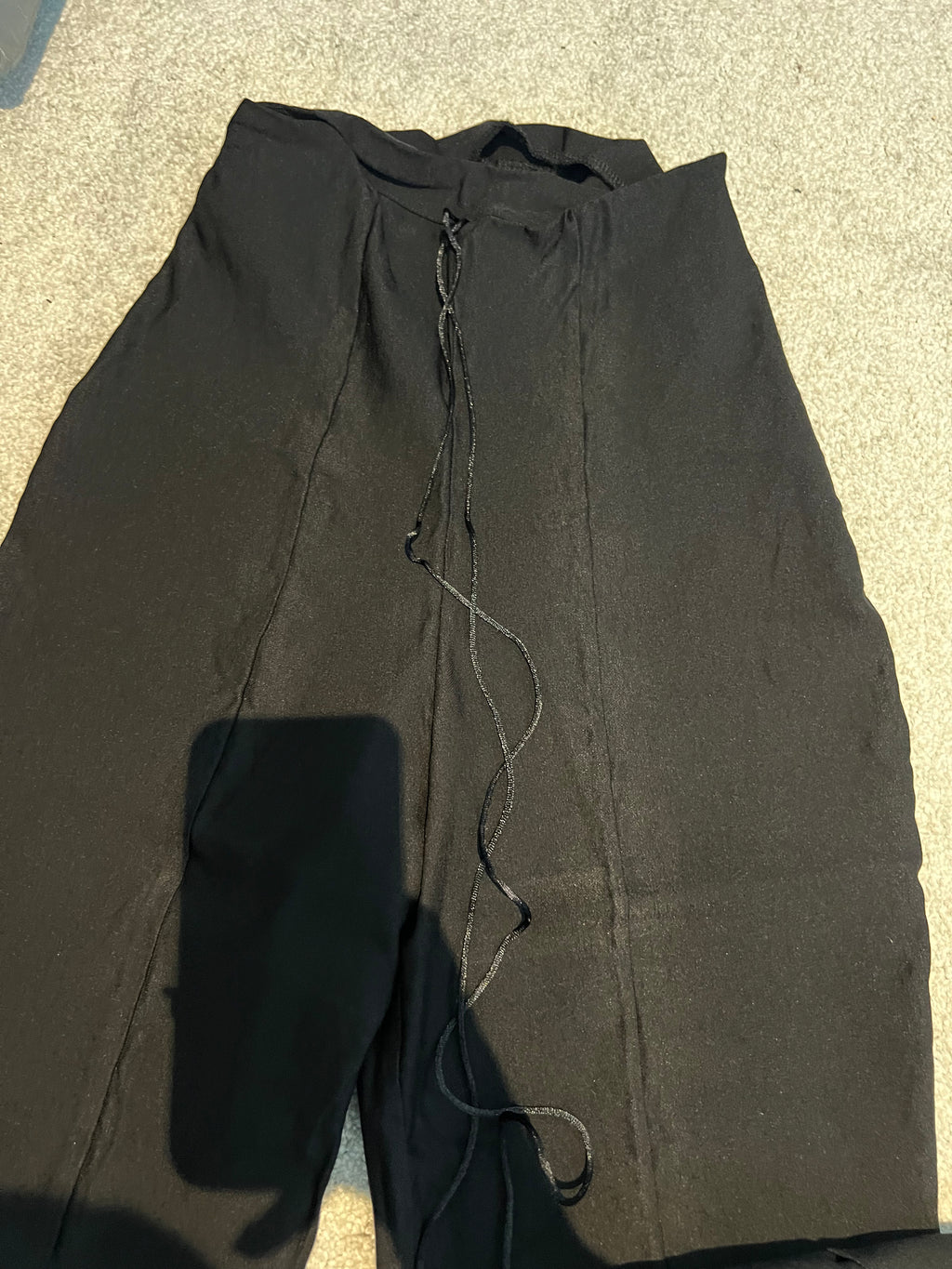 Black trousers