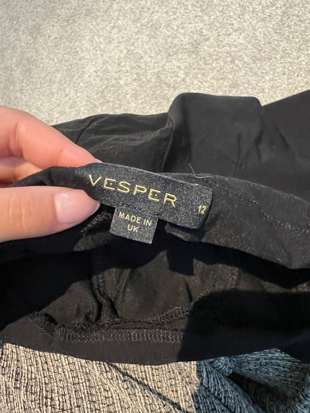 Black trousers