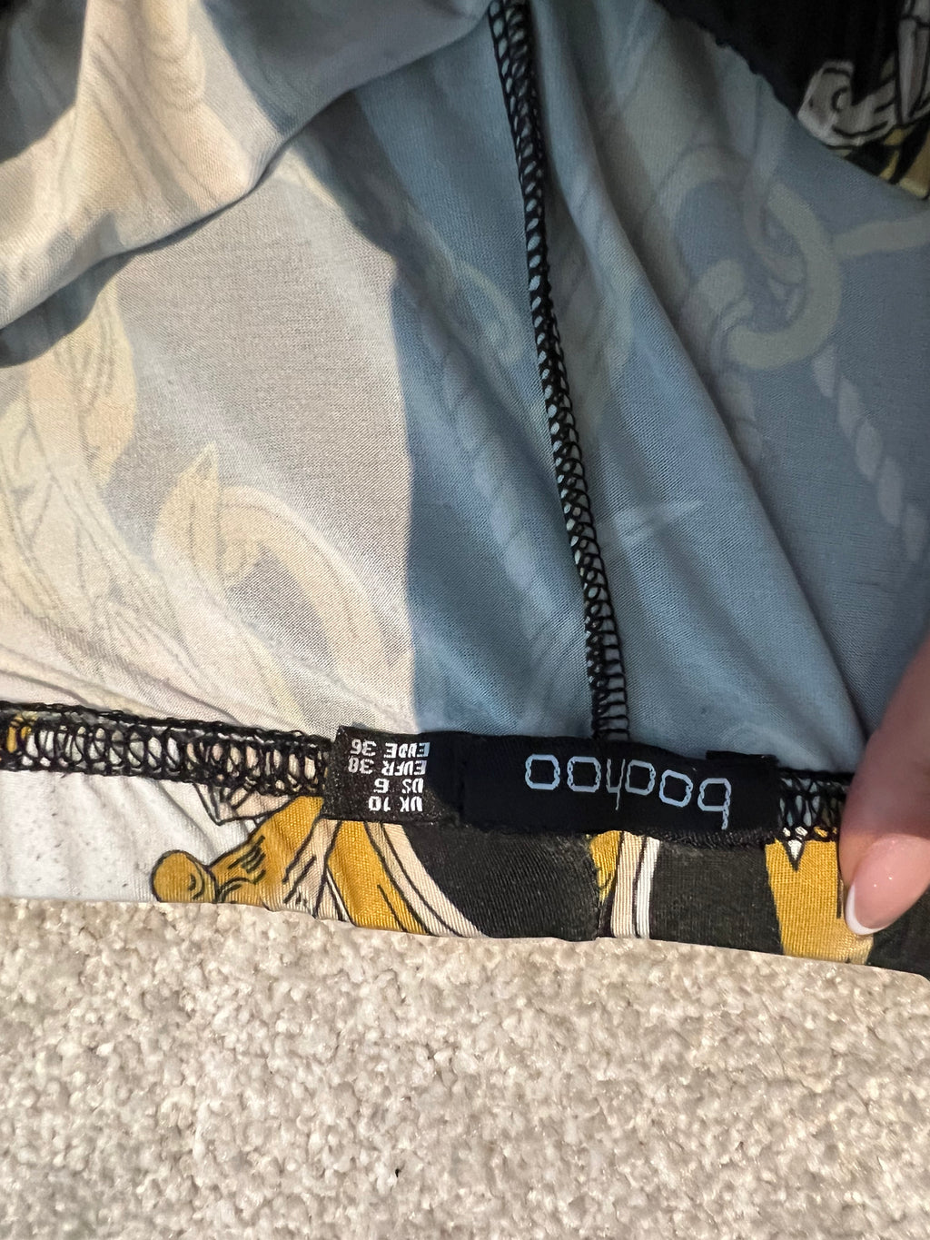Pattern Boohoo trousers