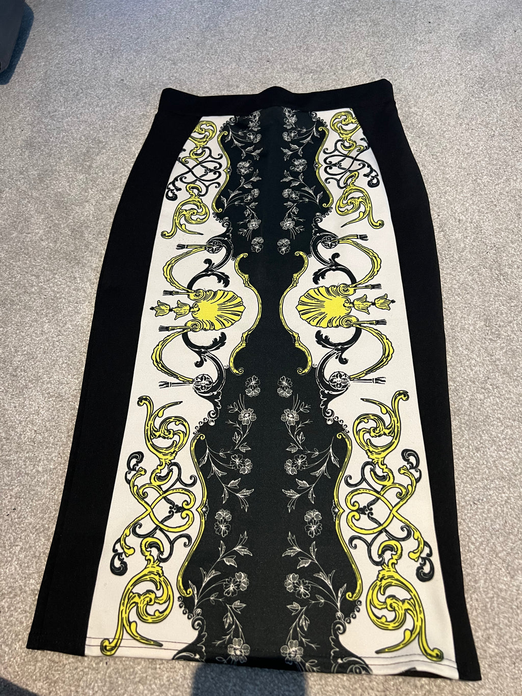 Patterned skirt