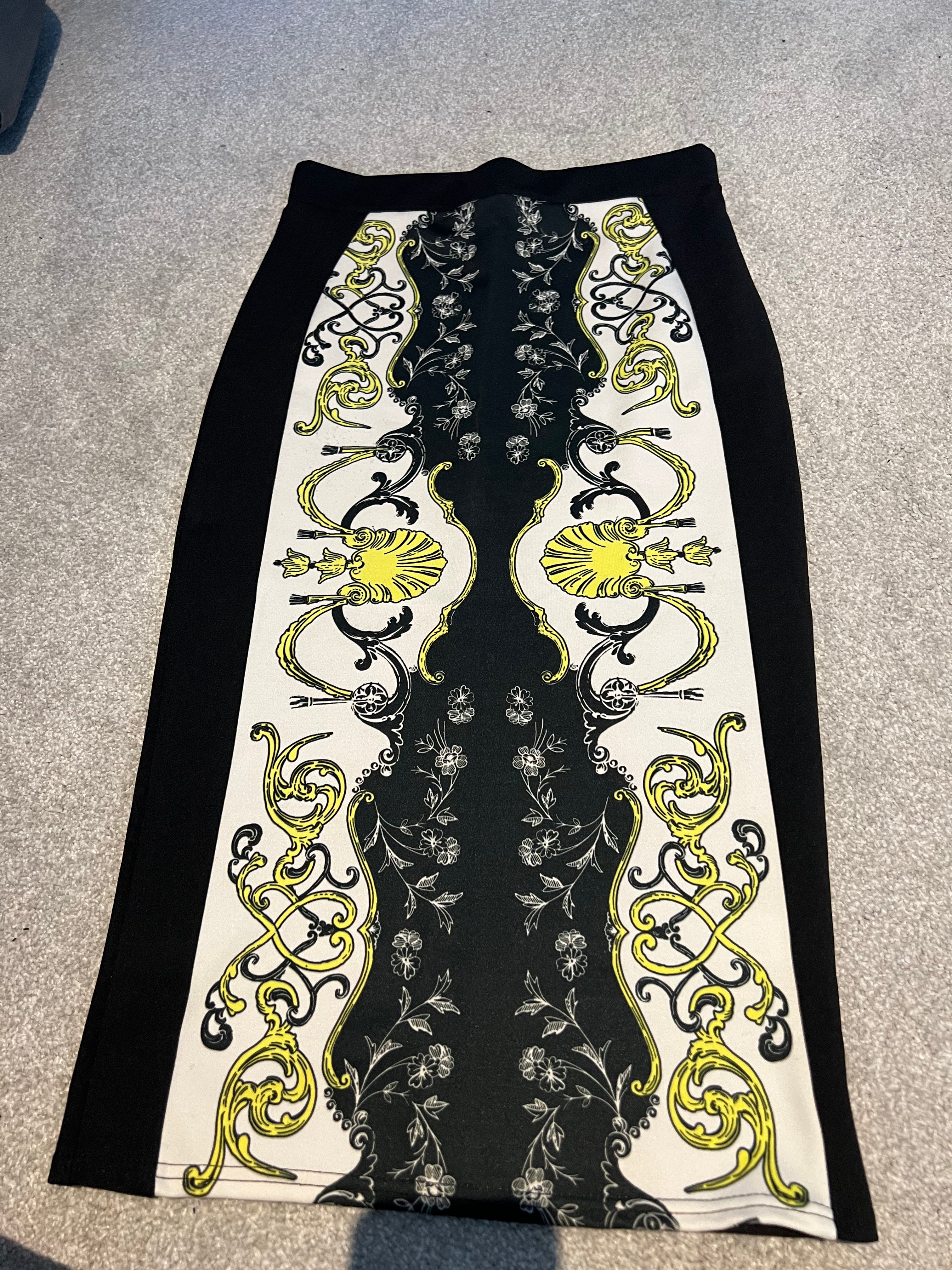 Patterned skirt