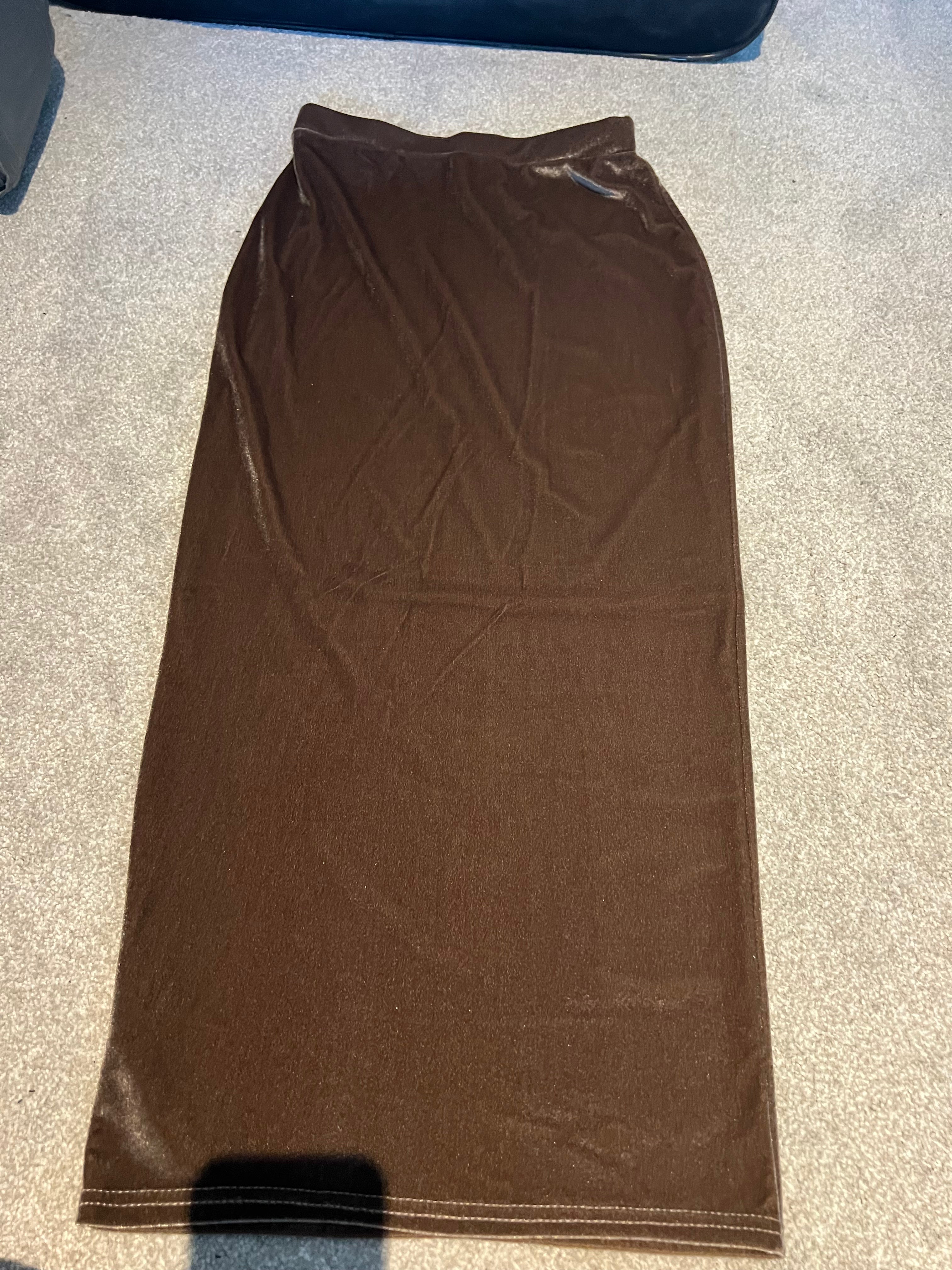 Velour maxi skirt