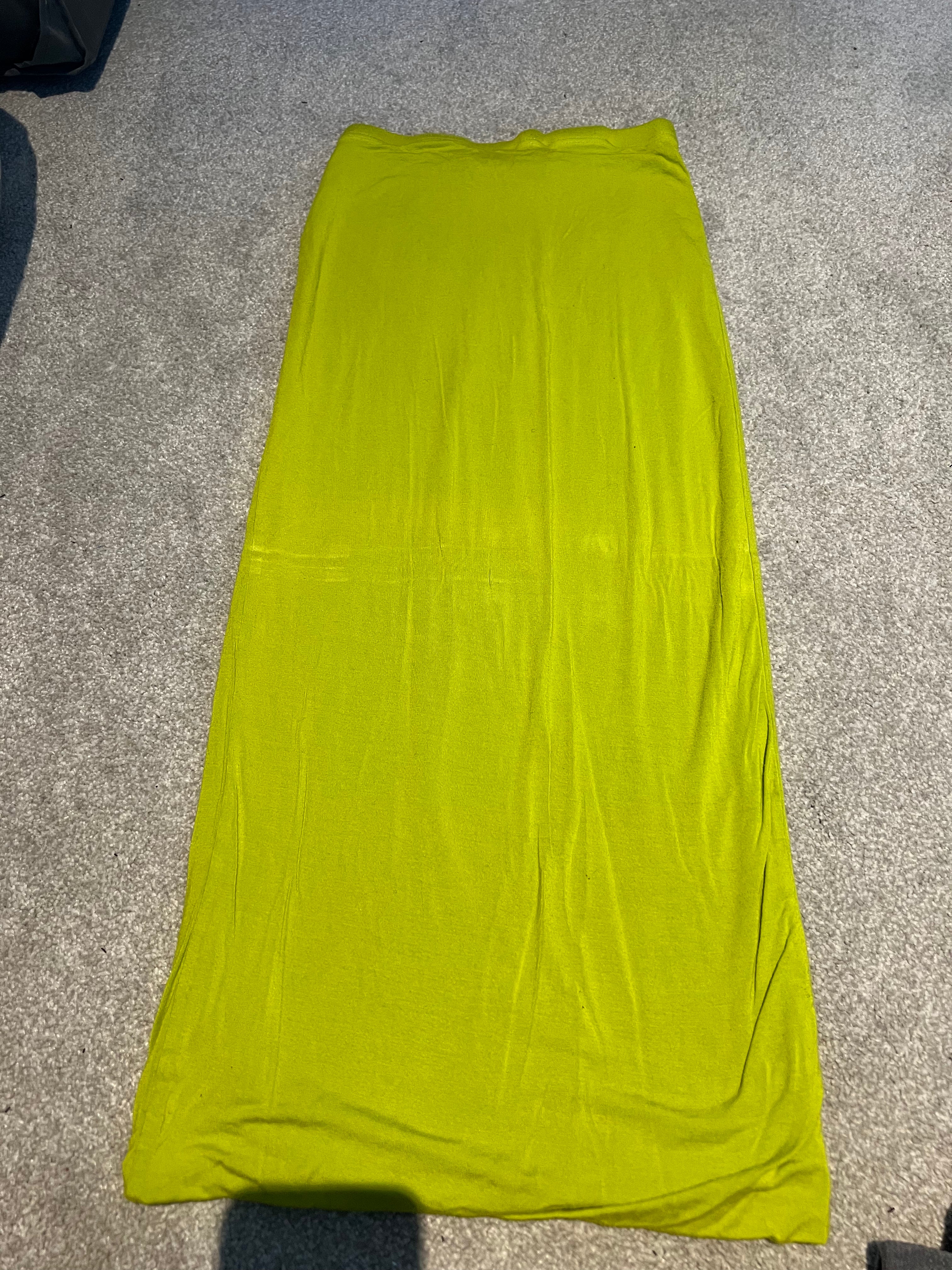 Yellow skirt / Tall