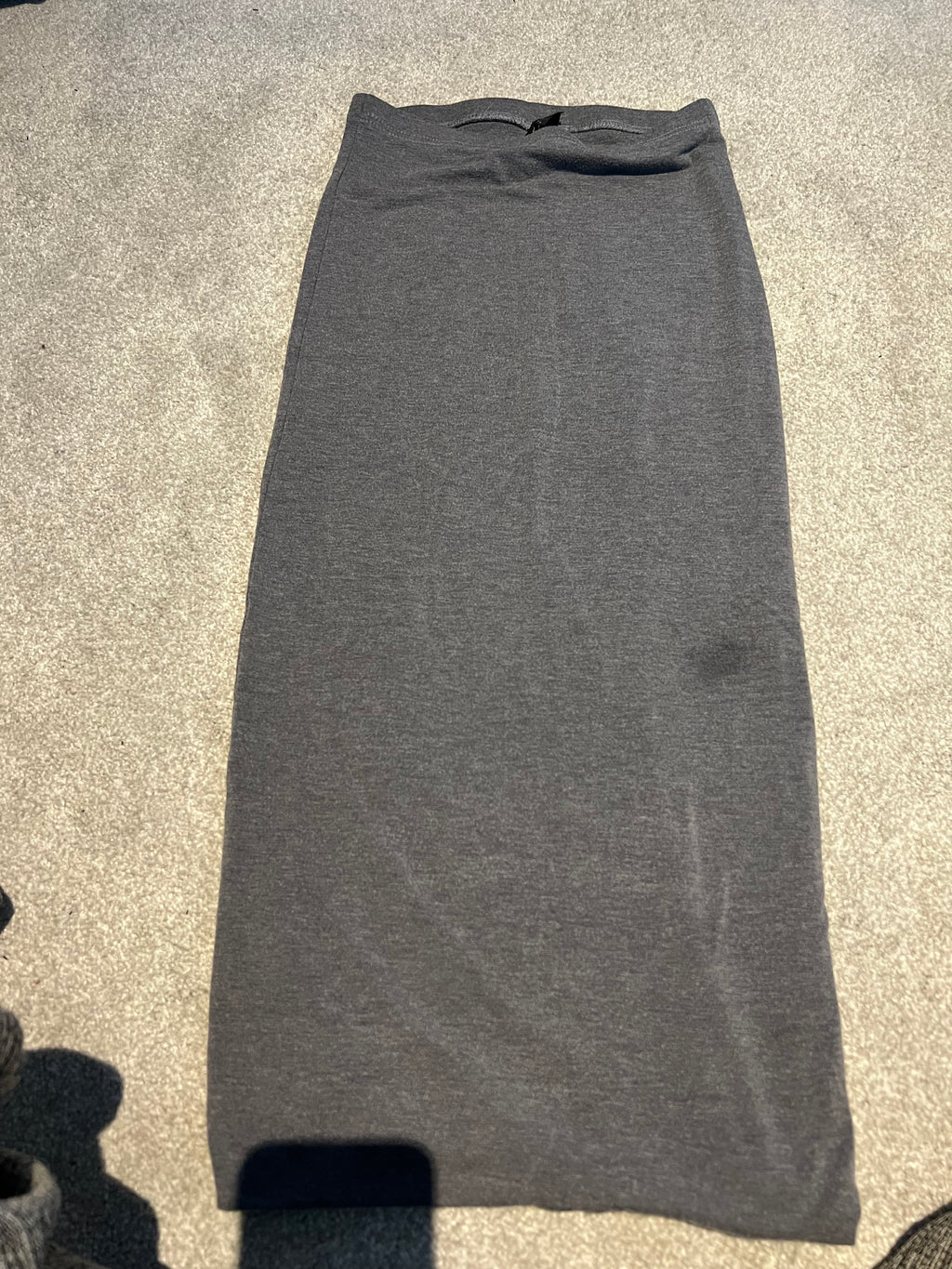 Grey maxi skirt (Tall)