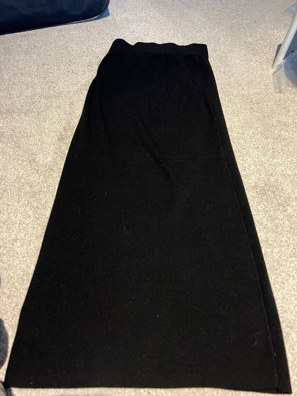 Black skirt