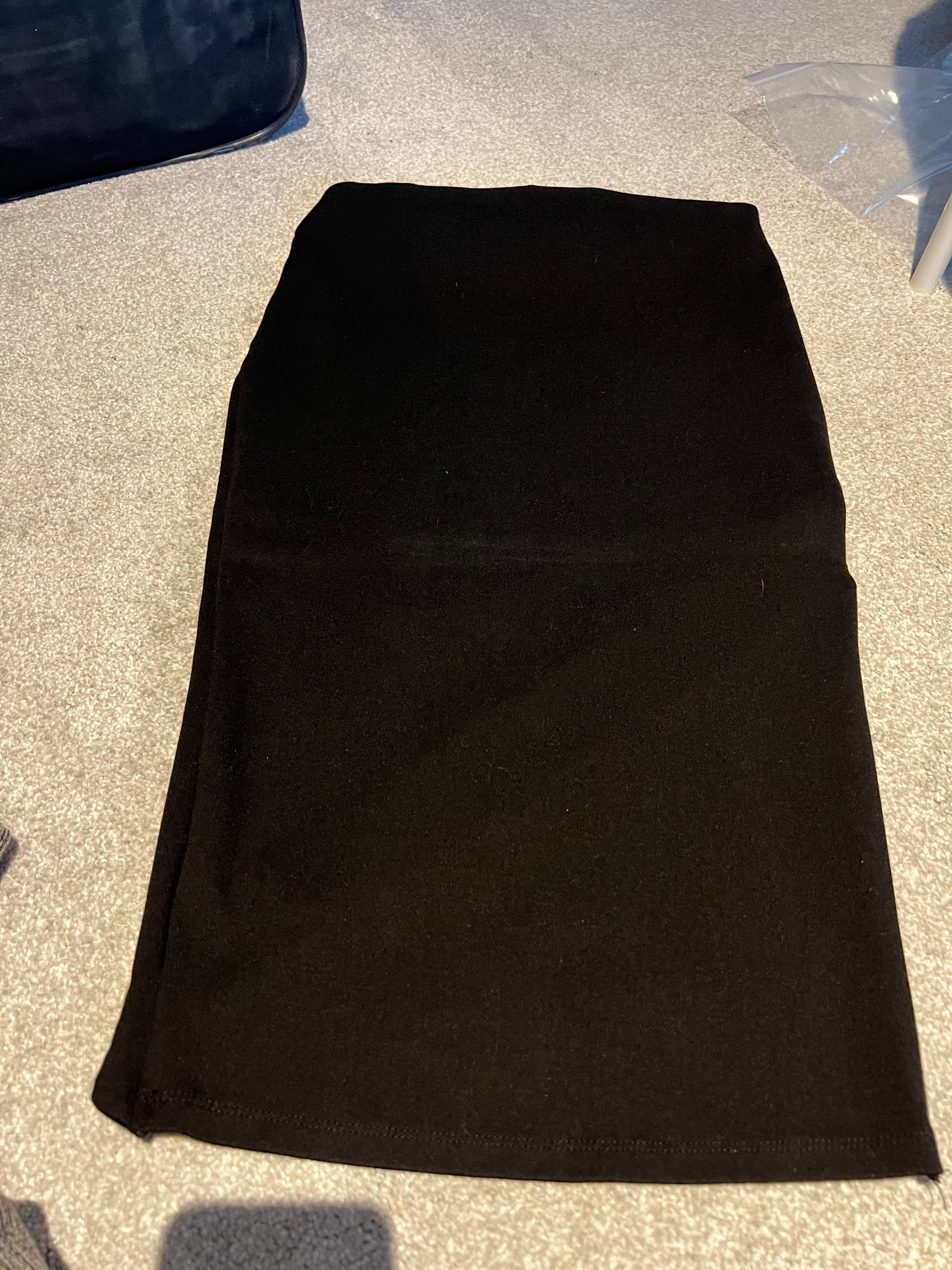 Black skirt