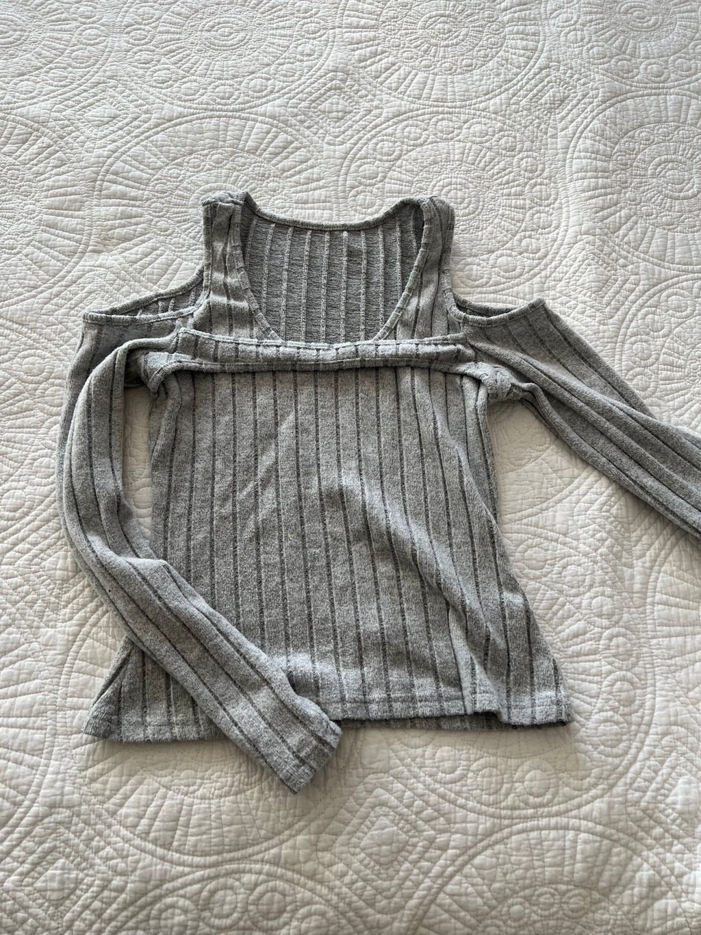 Grey ribbed top