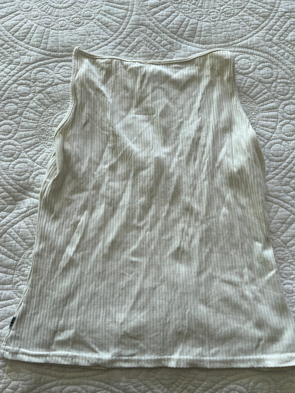 White ribbed top