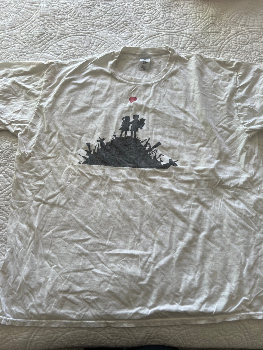 White t-shirt