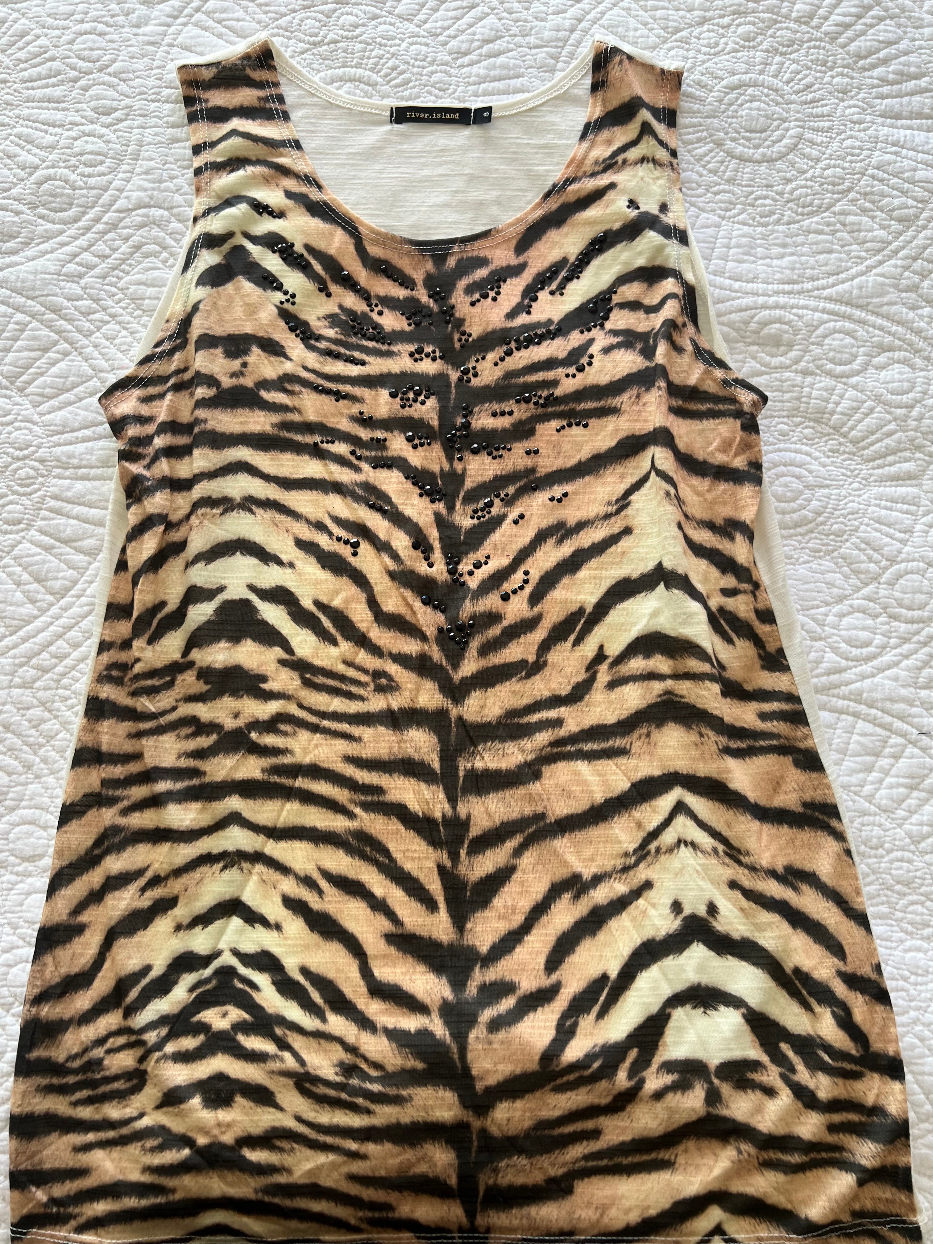 Tiger print top