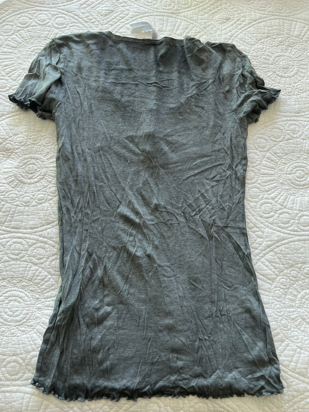 Grey t-shirt
