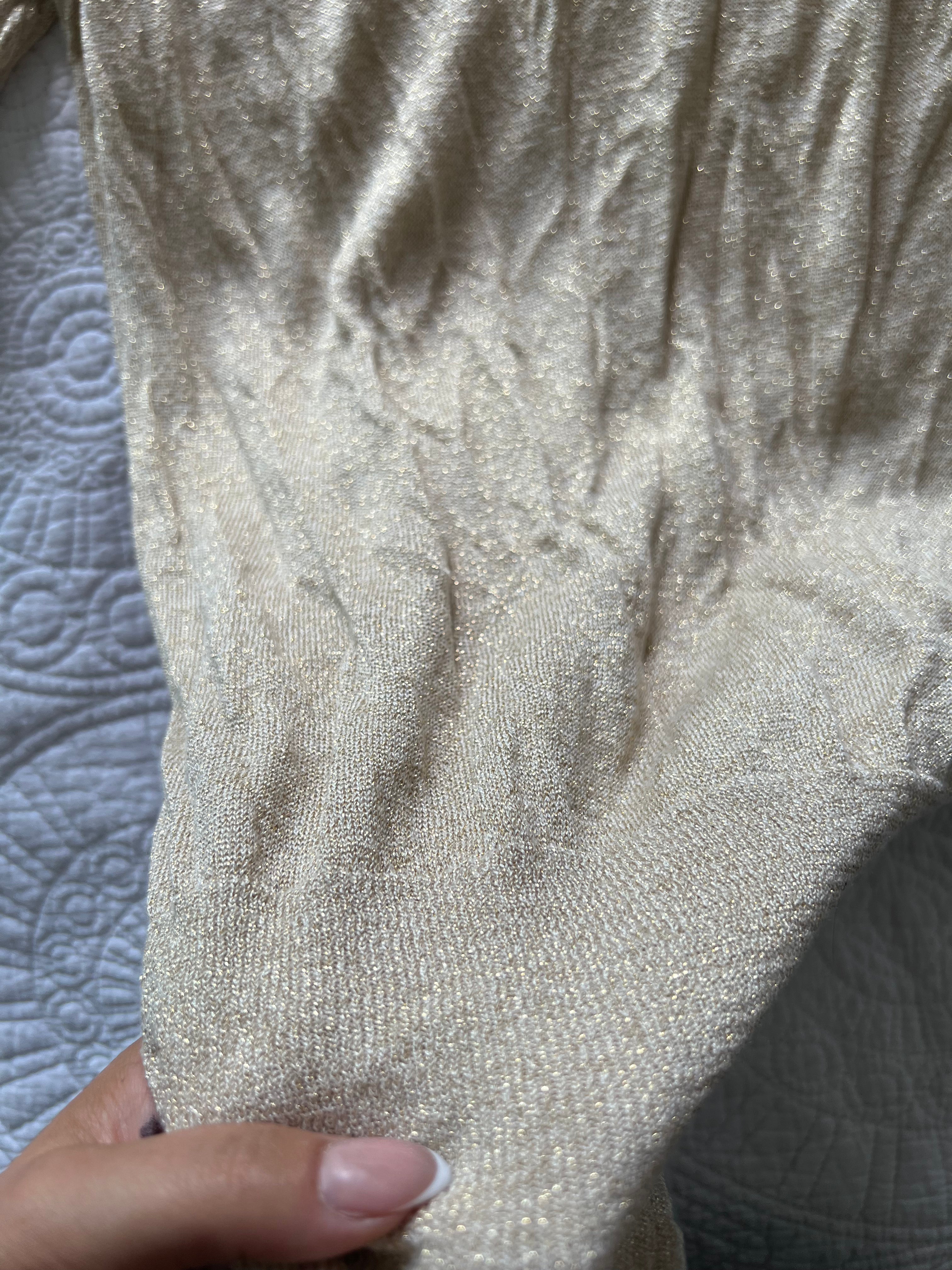 Quater sleeve nude top
