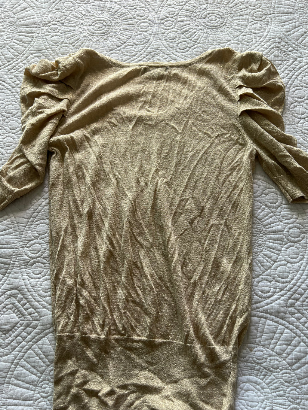 Quater sleeve nude top