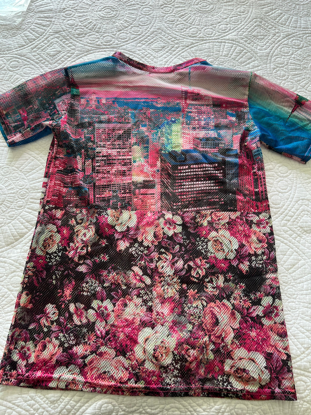 Signature New York top