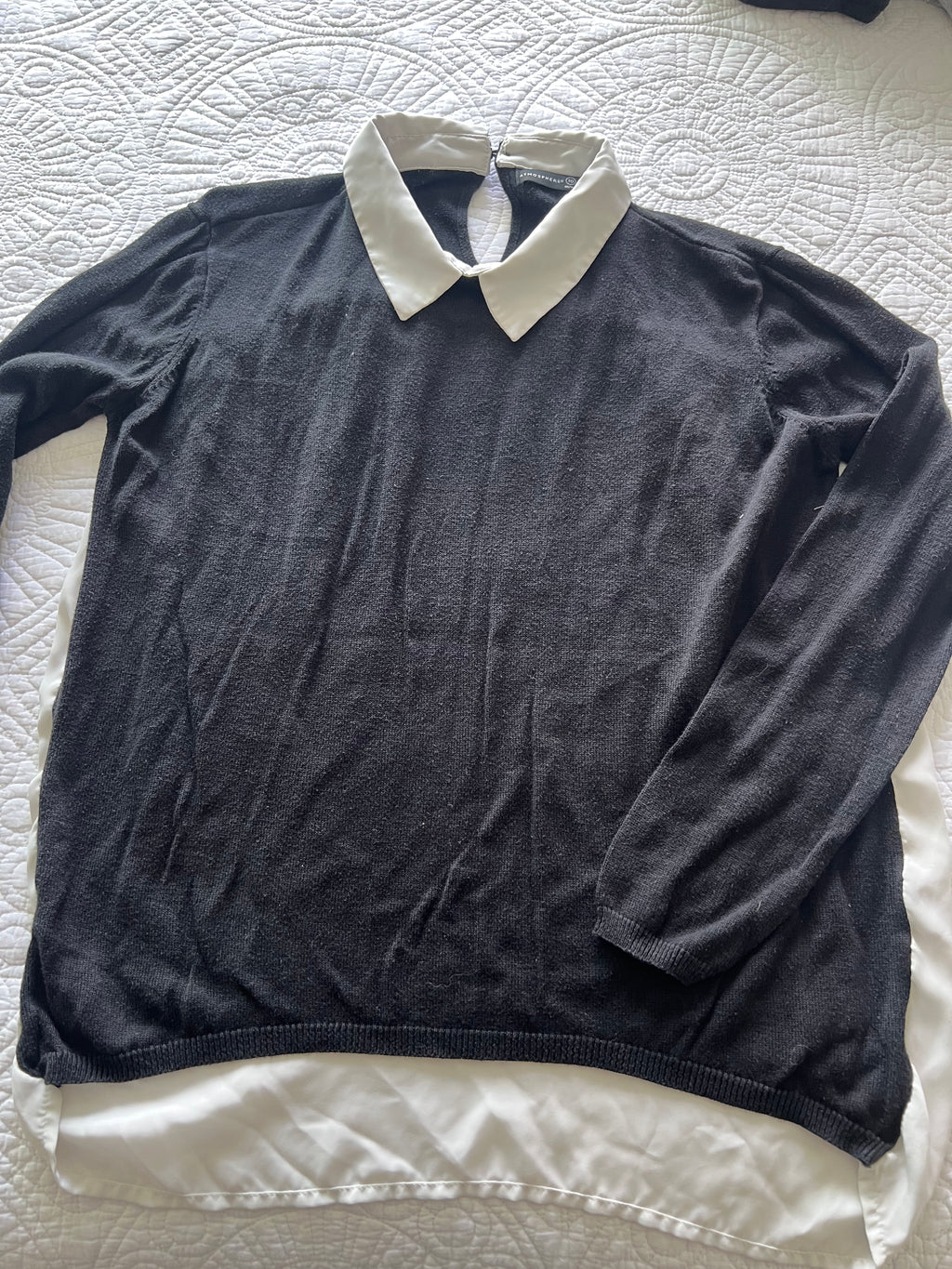 Grey jumper with collar