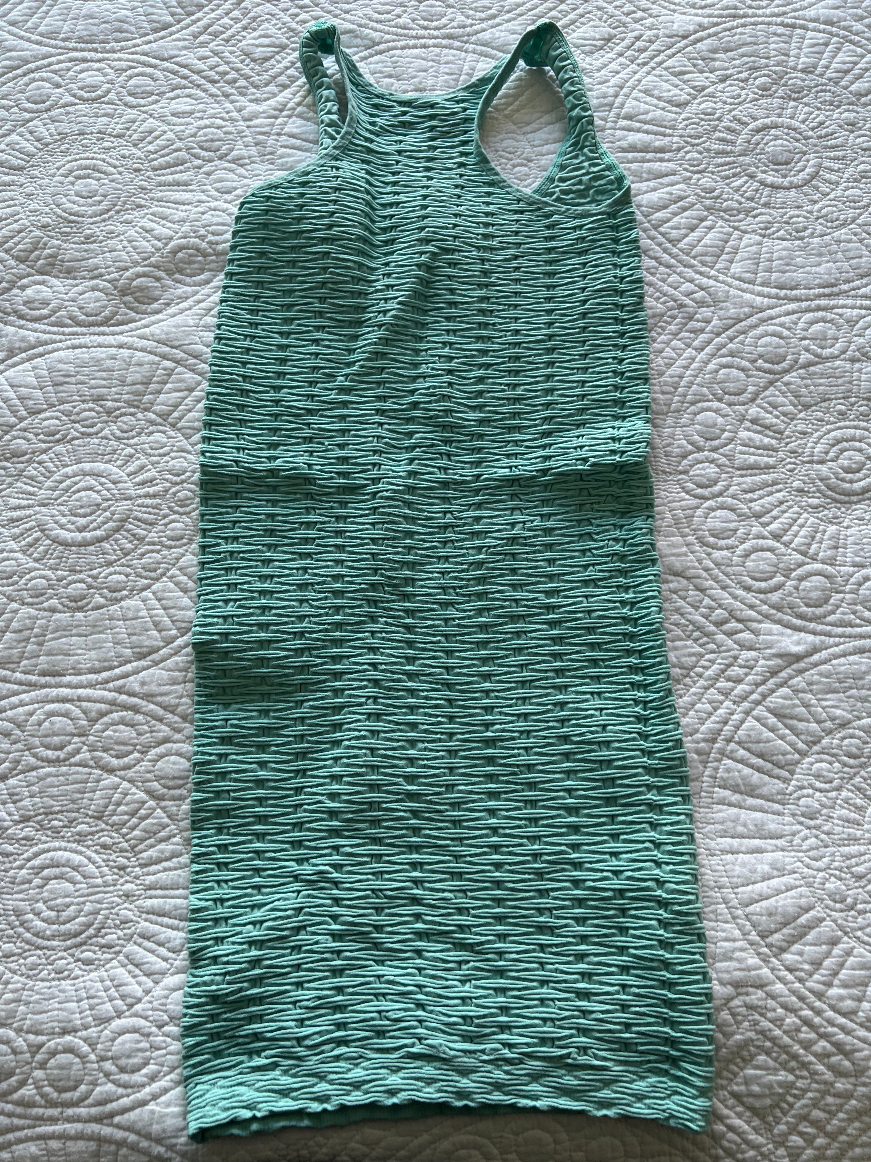 Textured green top