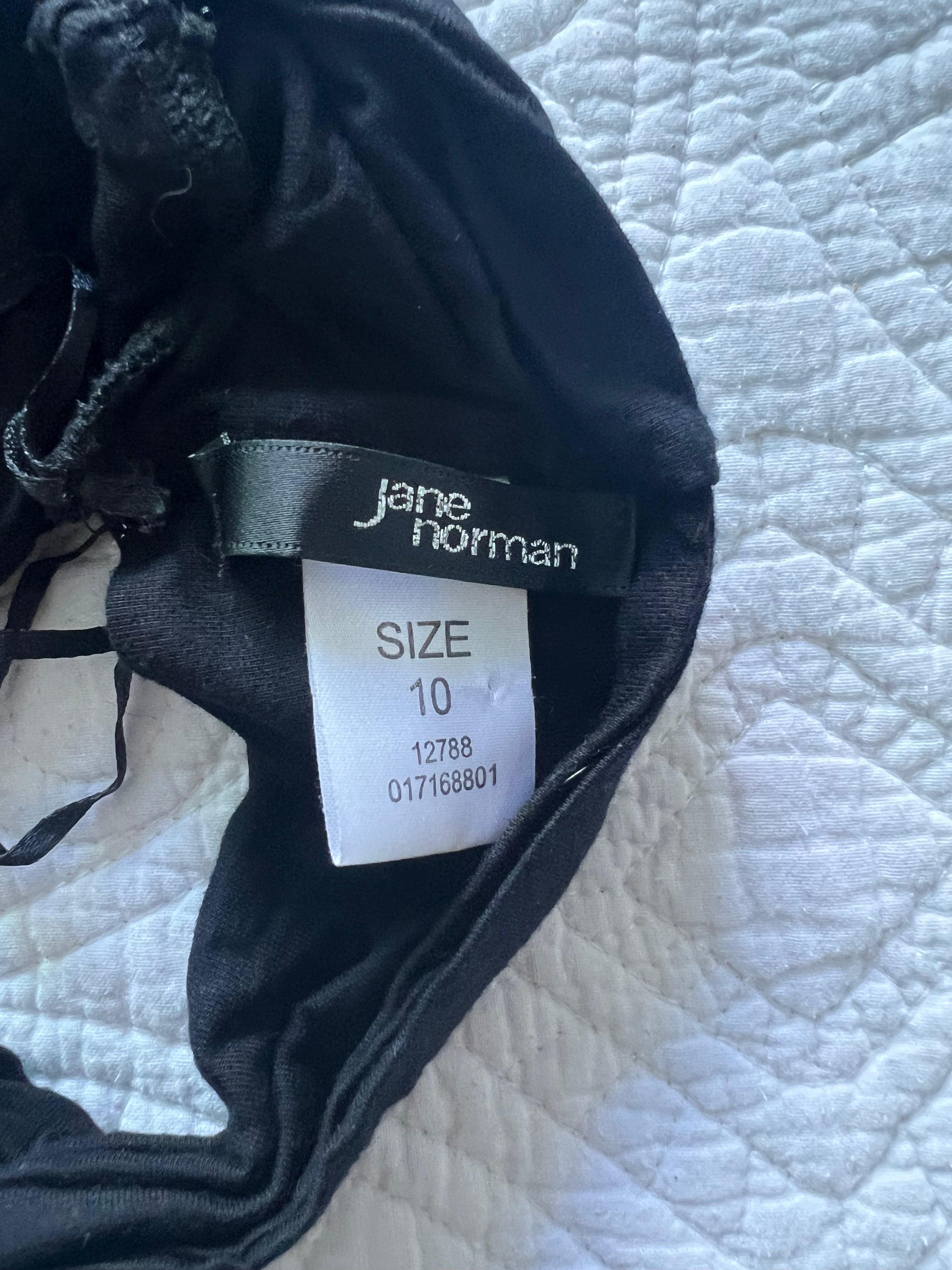 Jane Norman black top