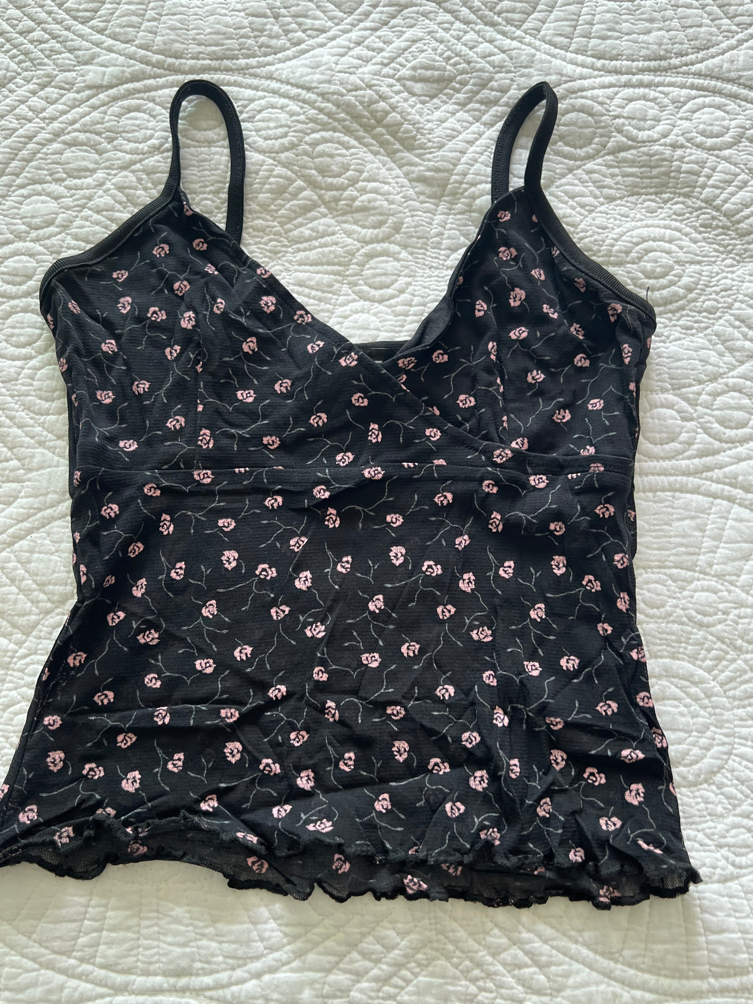 Black flower print top