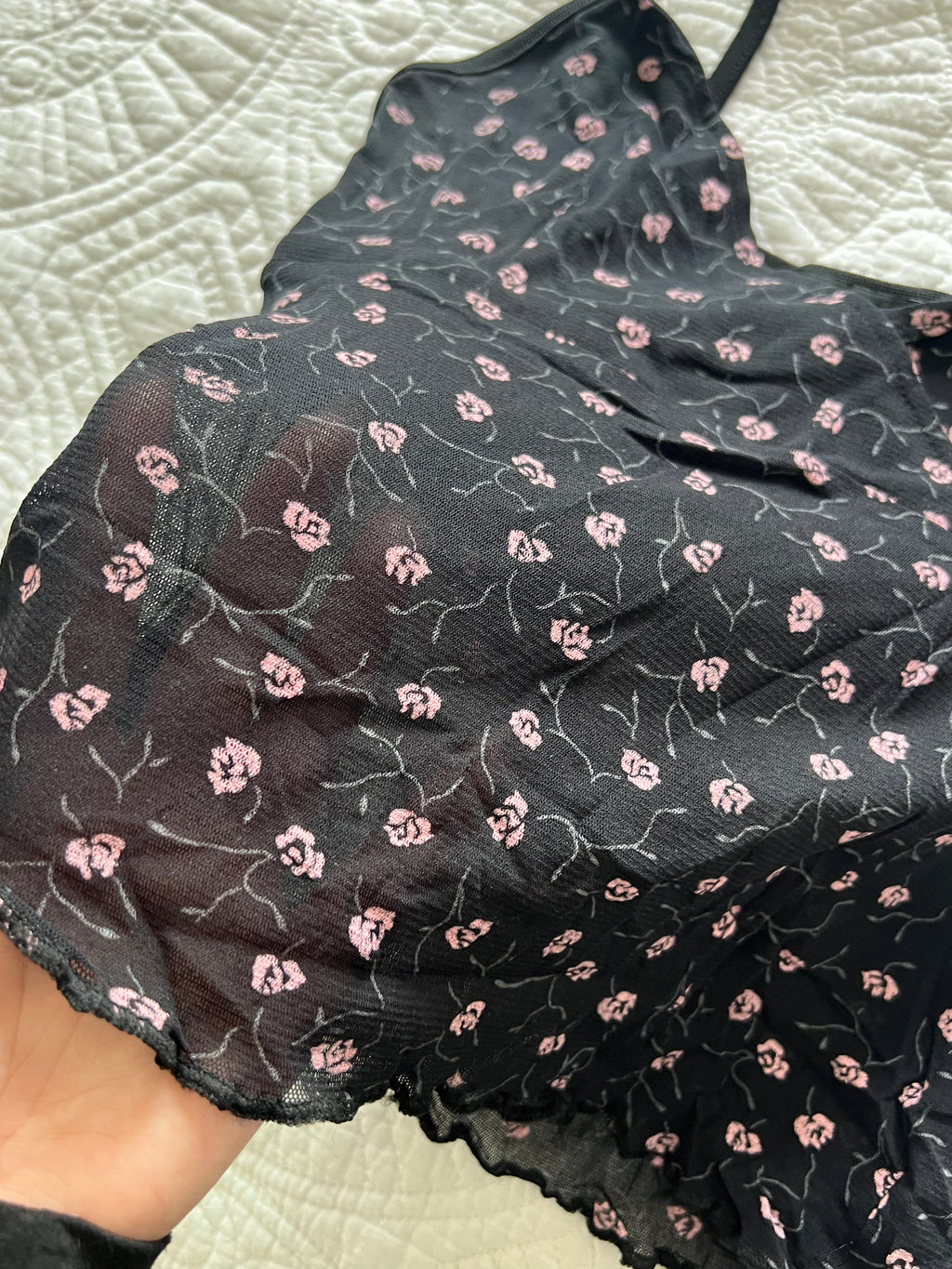 Black flower print top