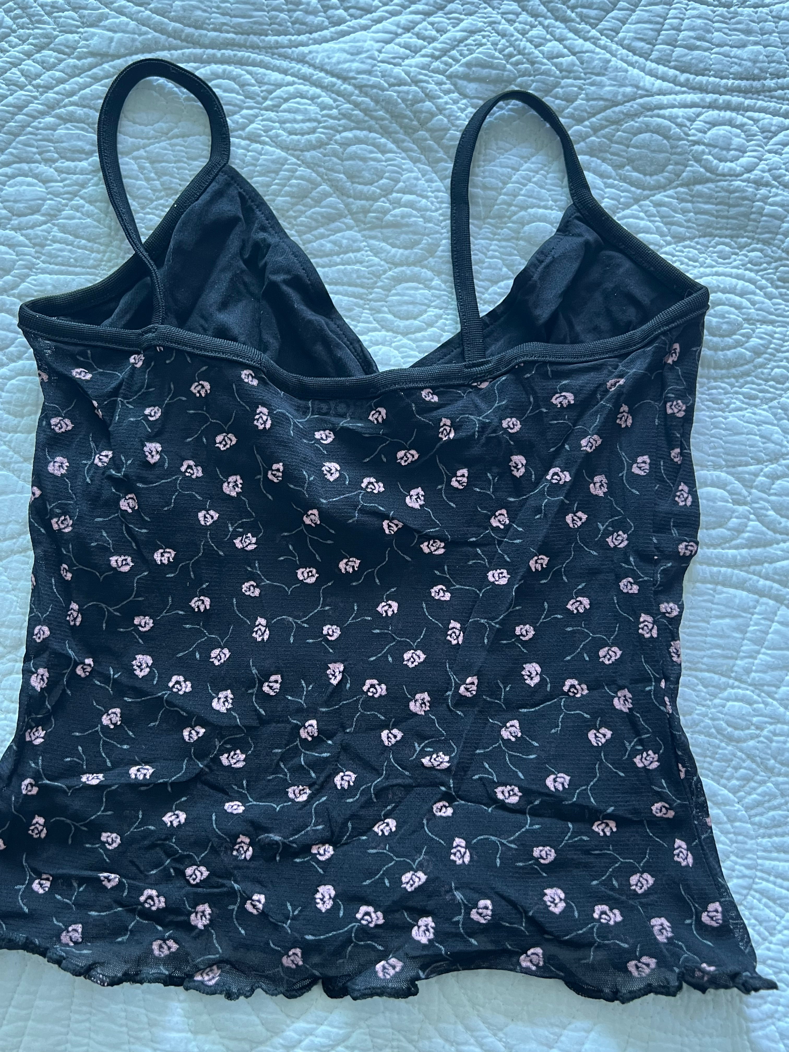 Black flower print top