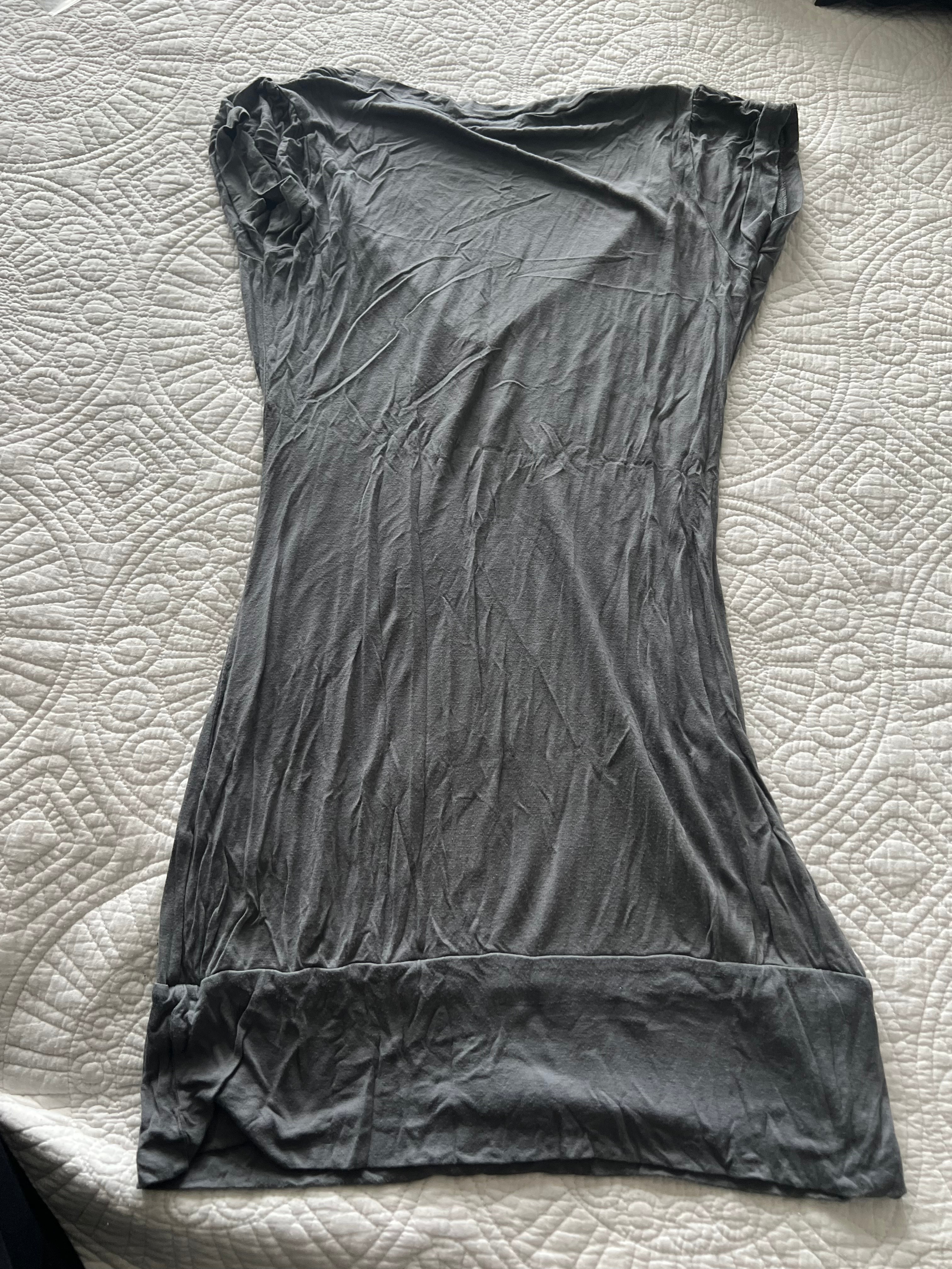 Grey long top