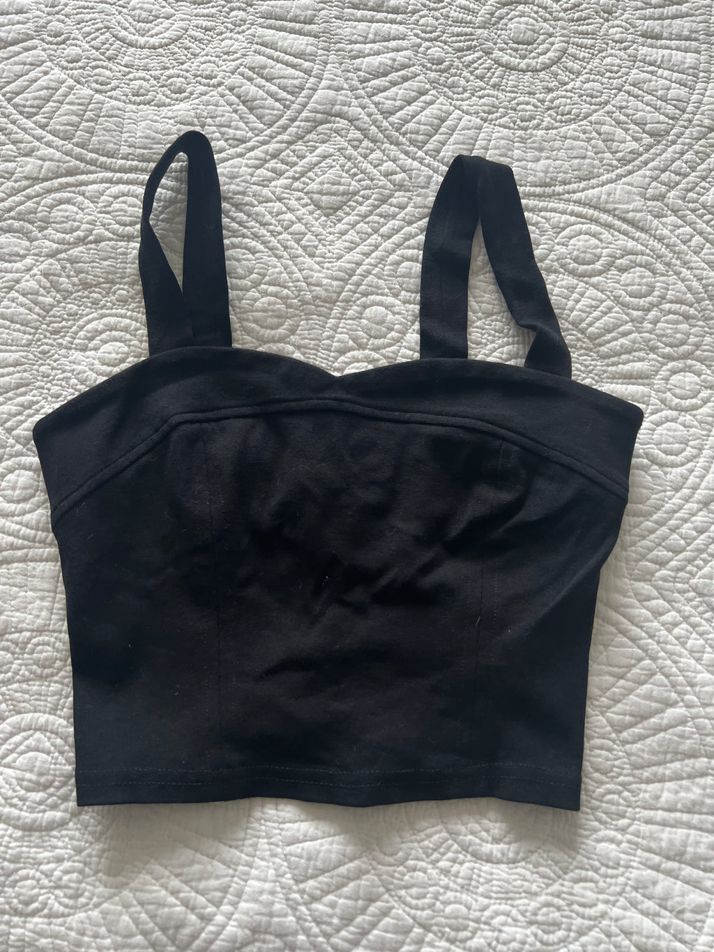 Cropped black top