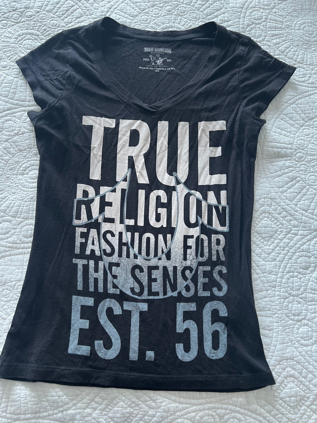 True Religion navy blue t-shirt
