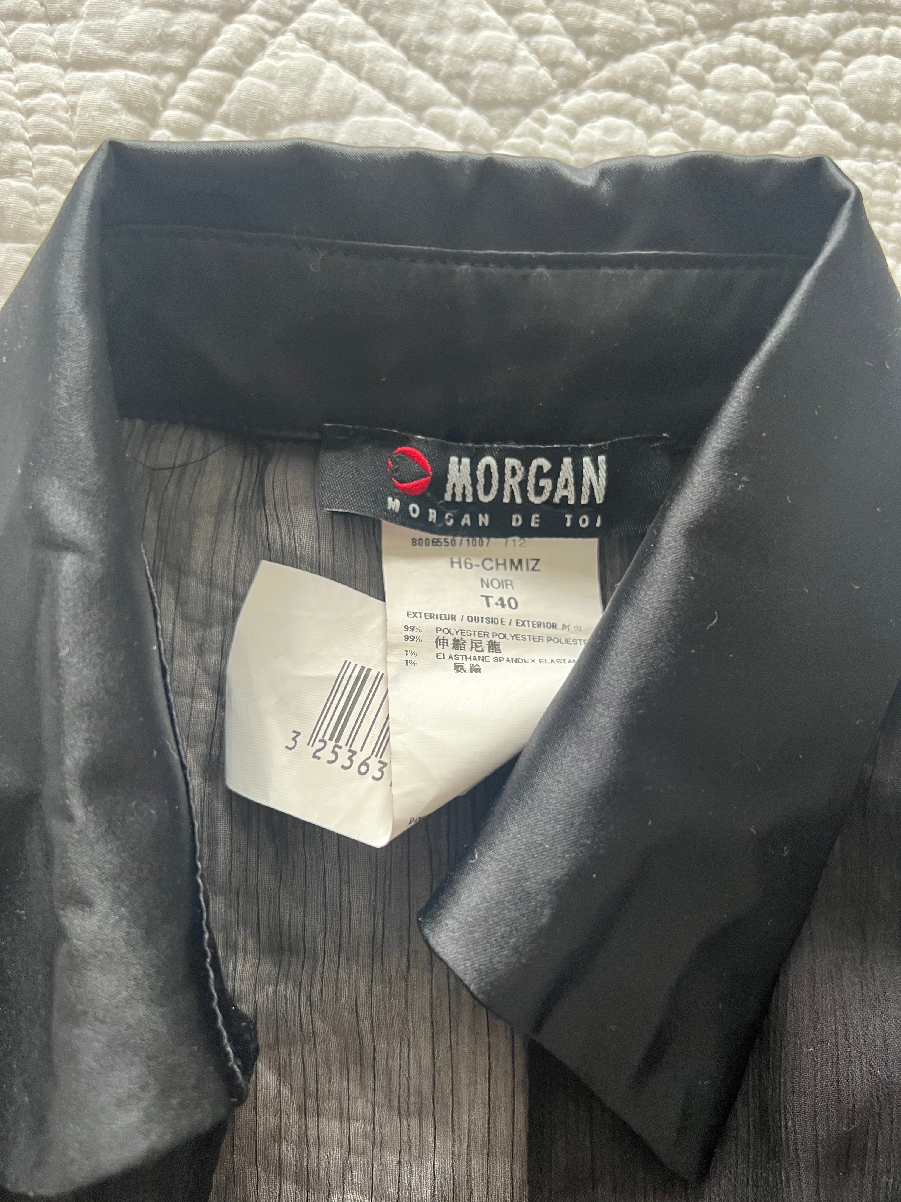 Black scrunched shirt