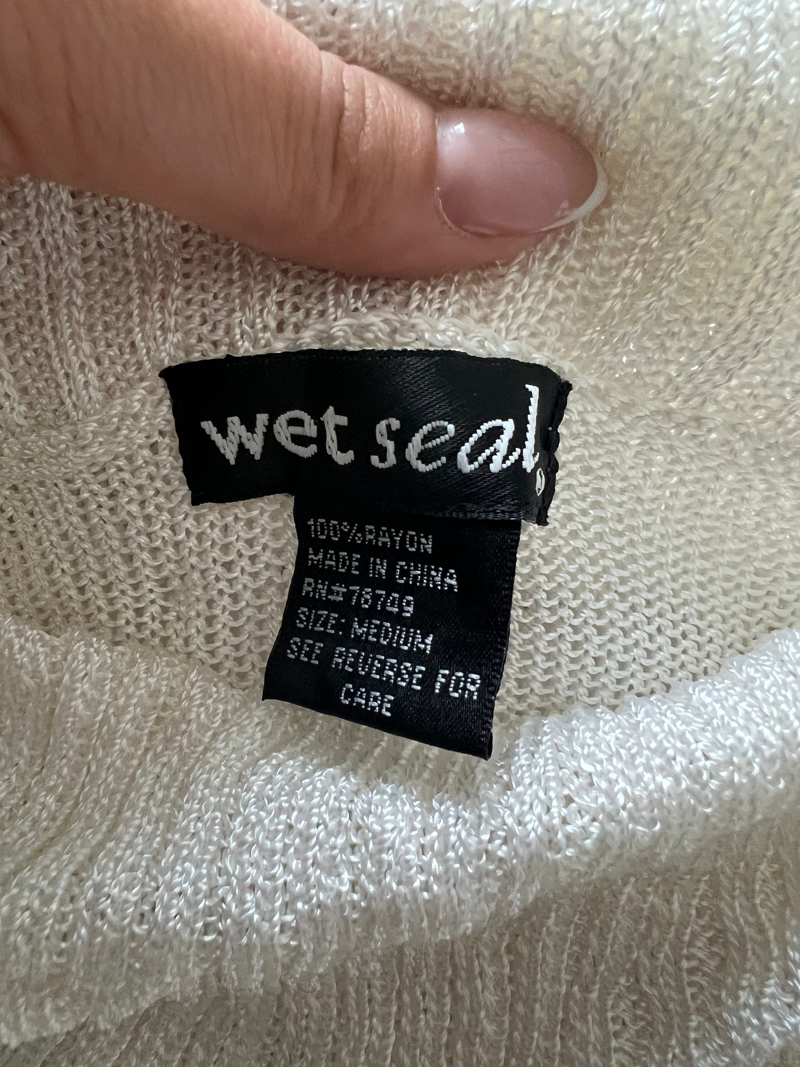 Wet seal white knitted jumper