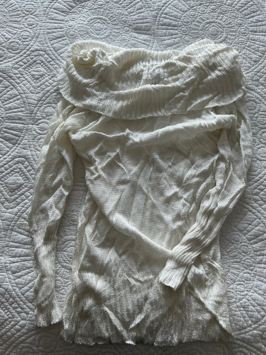 Wet seal white knitted jumper