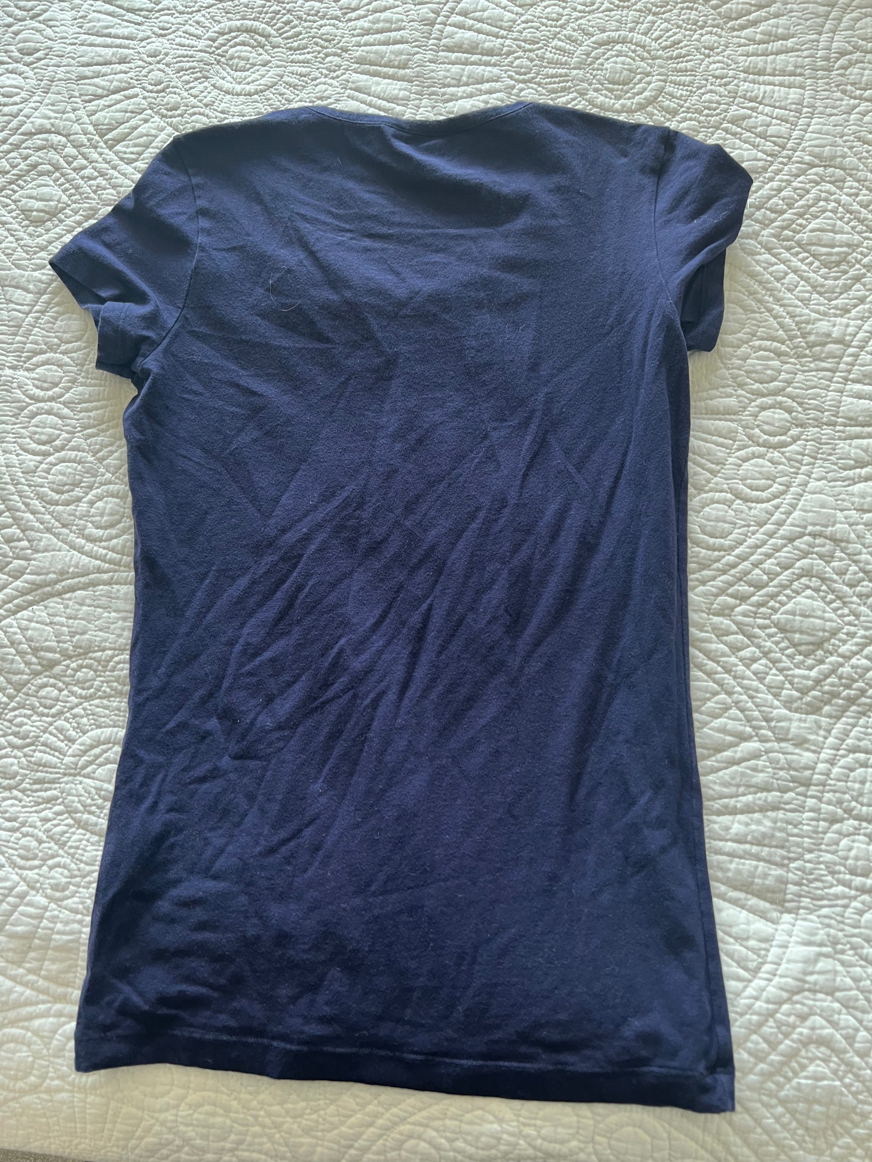 Guess blue t-shirt