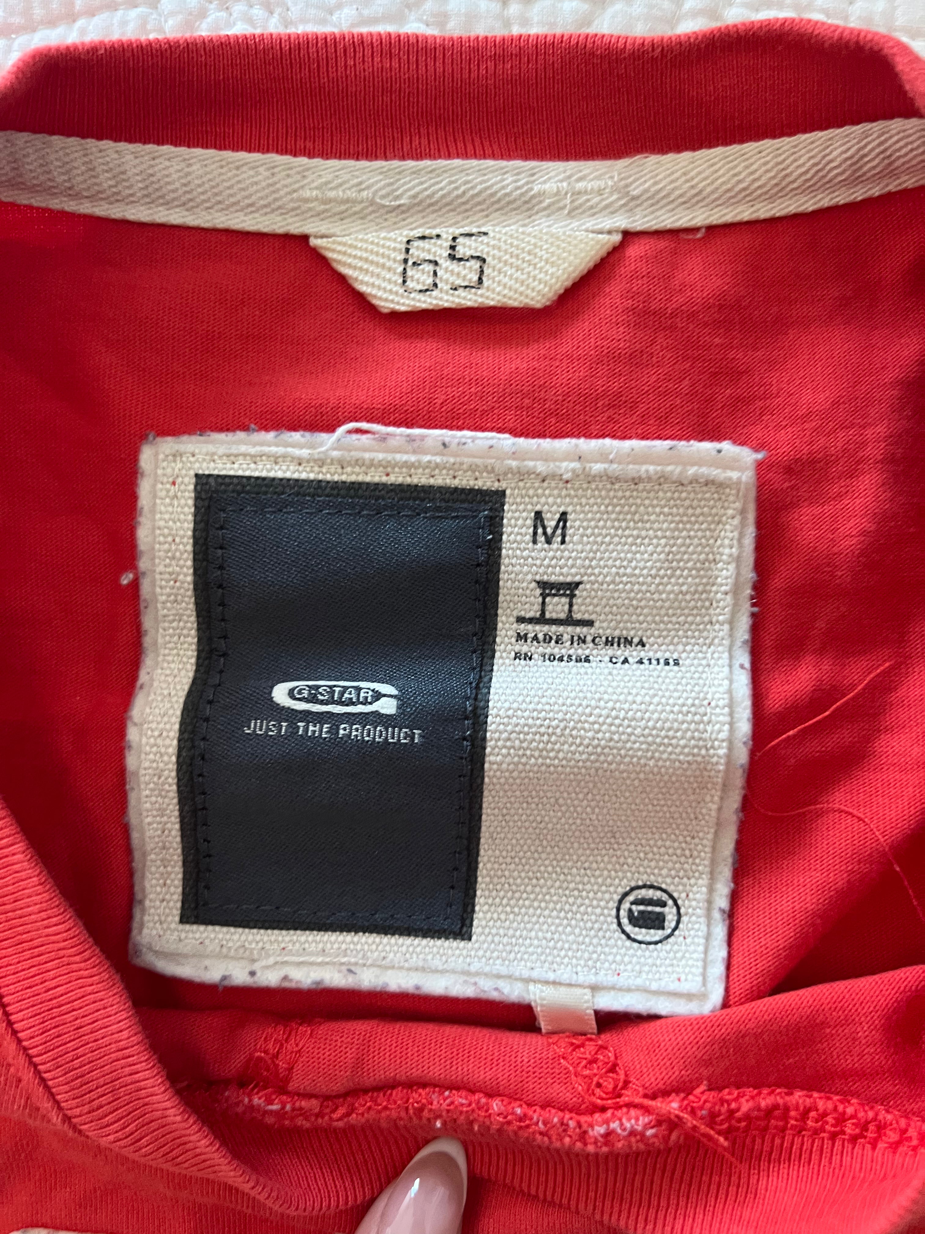 G star red t-shirt