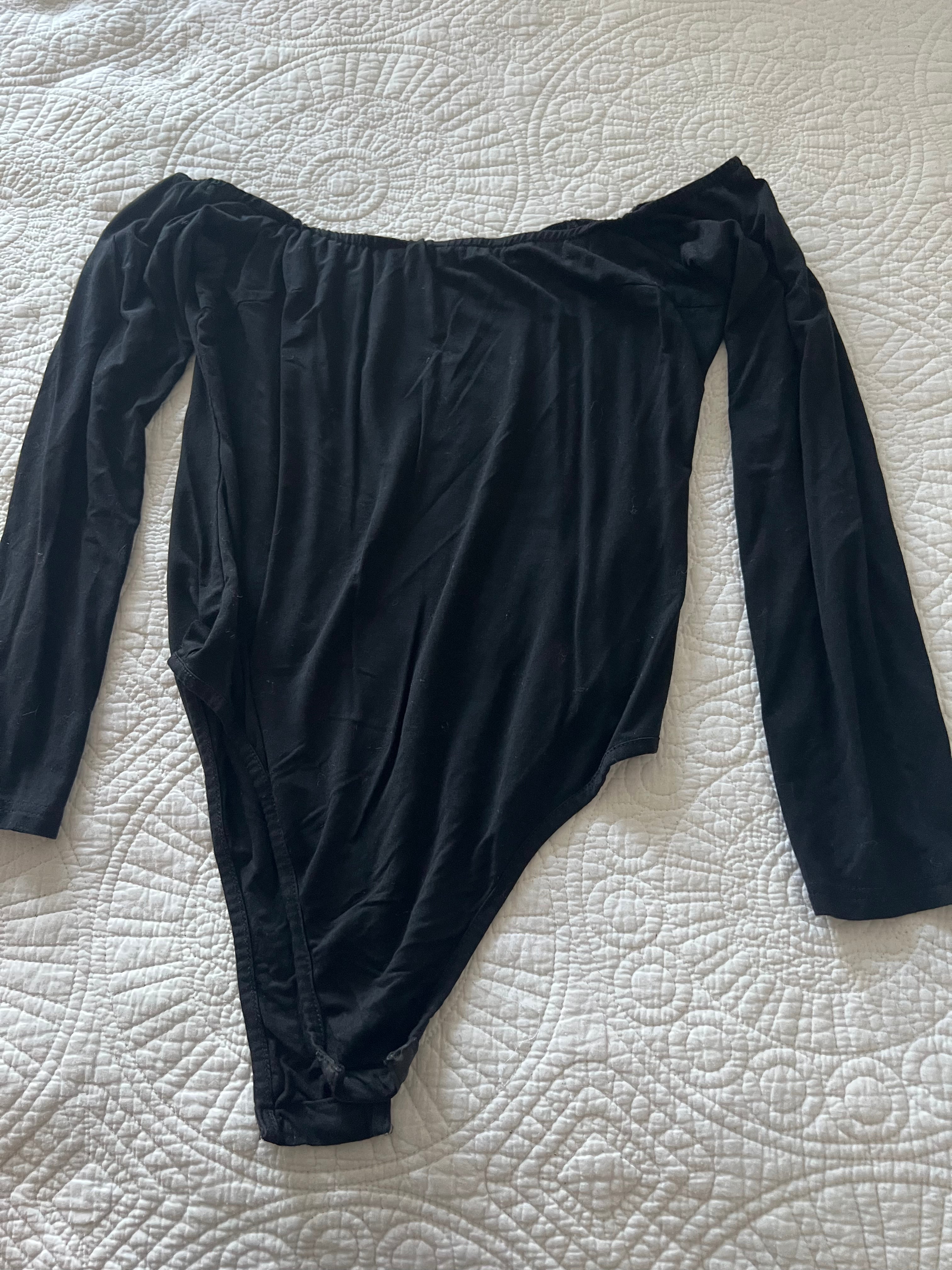 Black long sleeve bodysuit