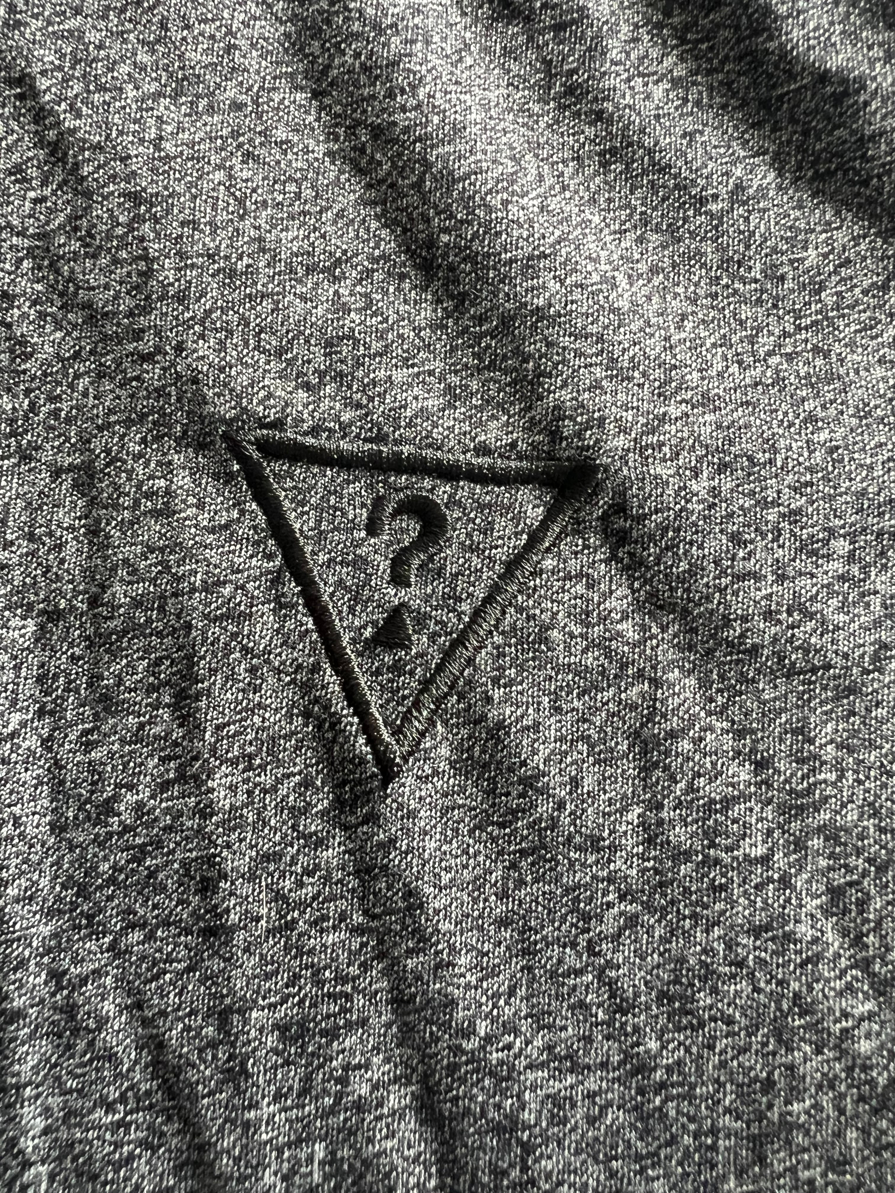 Guess grey top