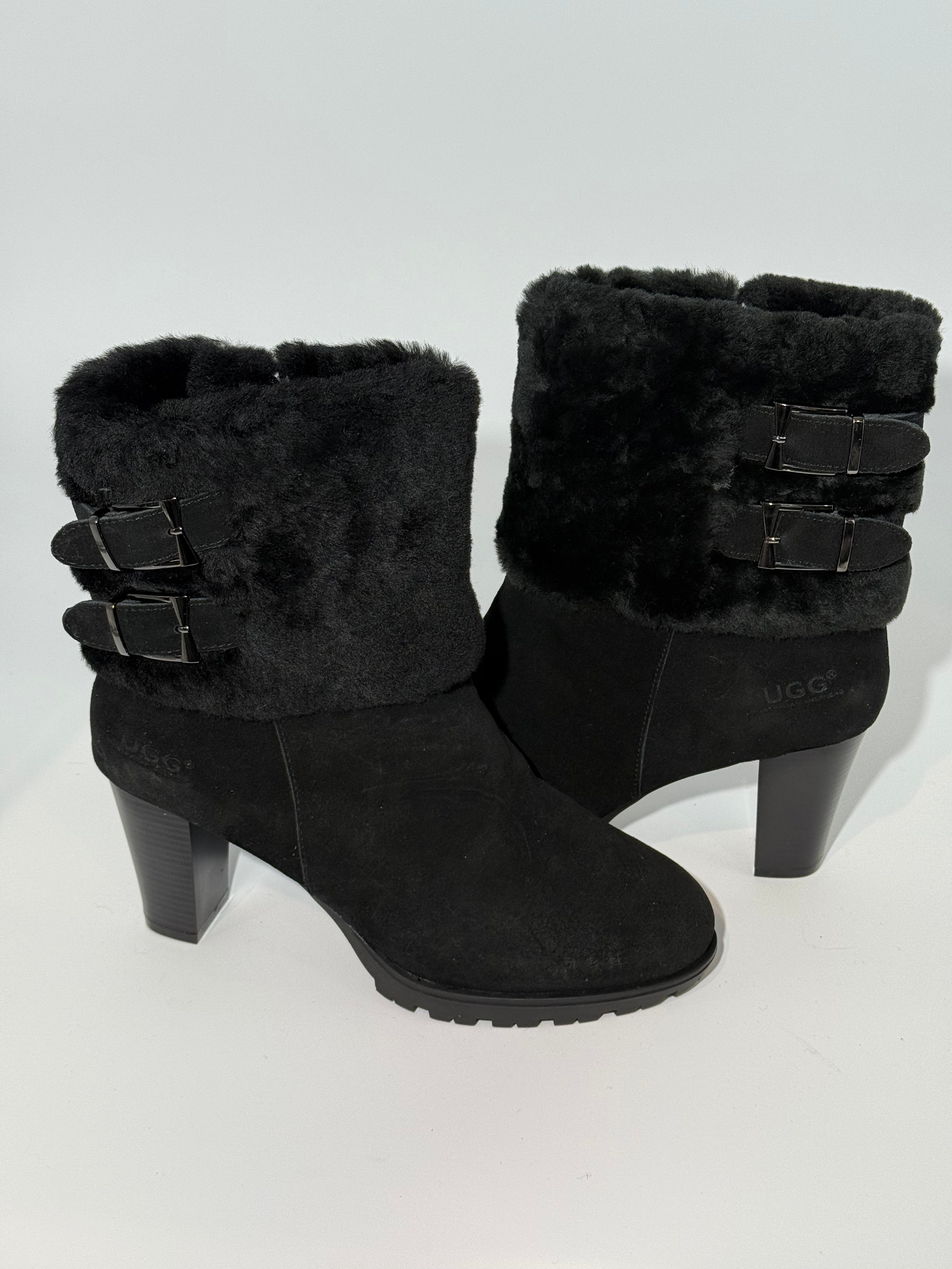 BRAND NEW UGG - AUSTRALIAN SHEPHERD BLACK BOOT HEELS WITH FUR