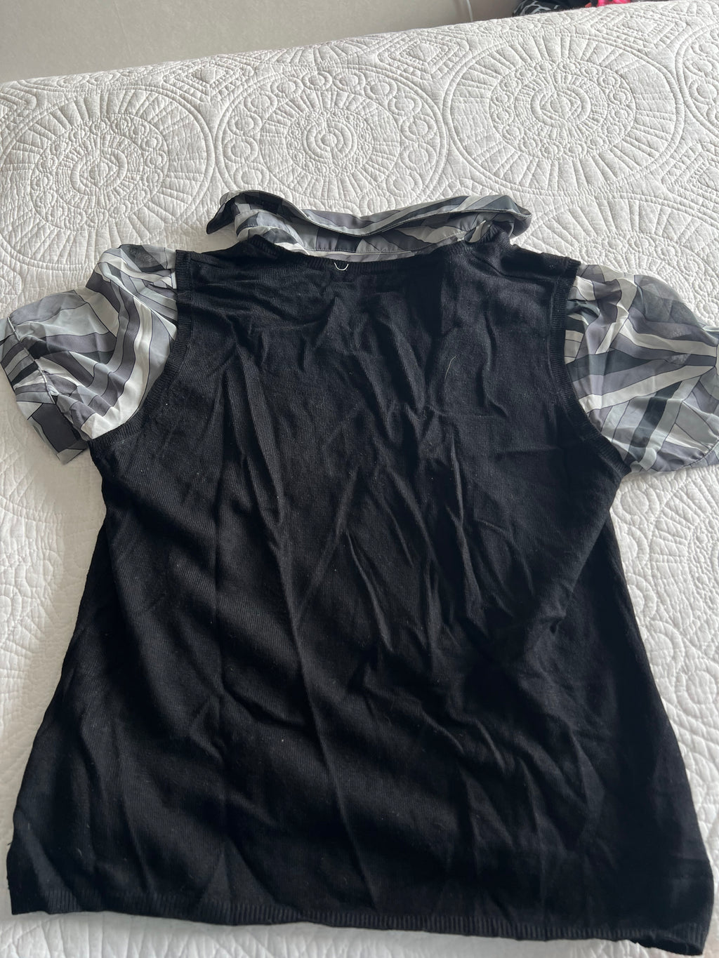 Black/grey jumper shirt