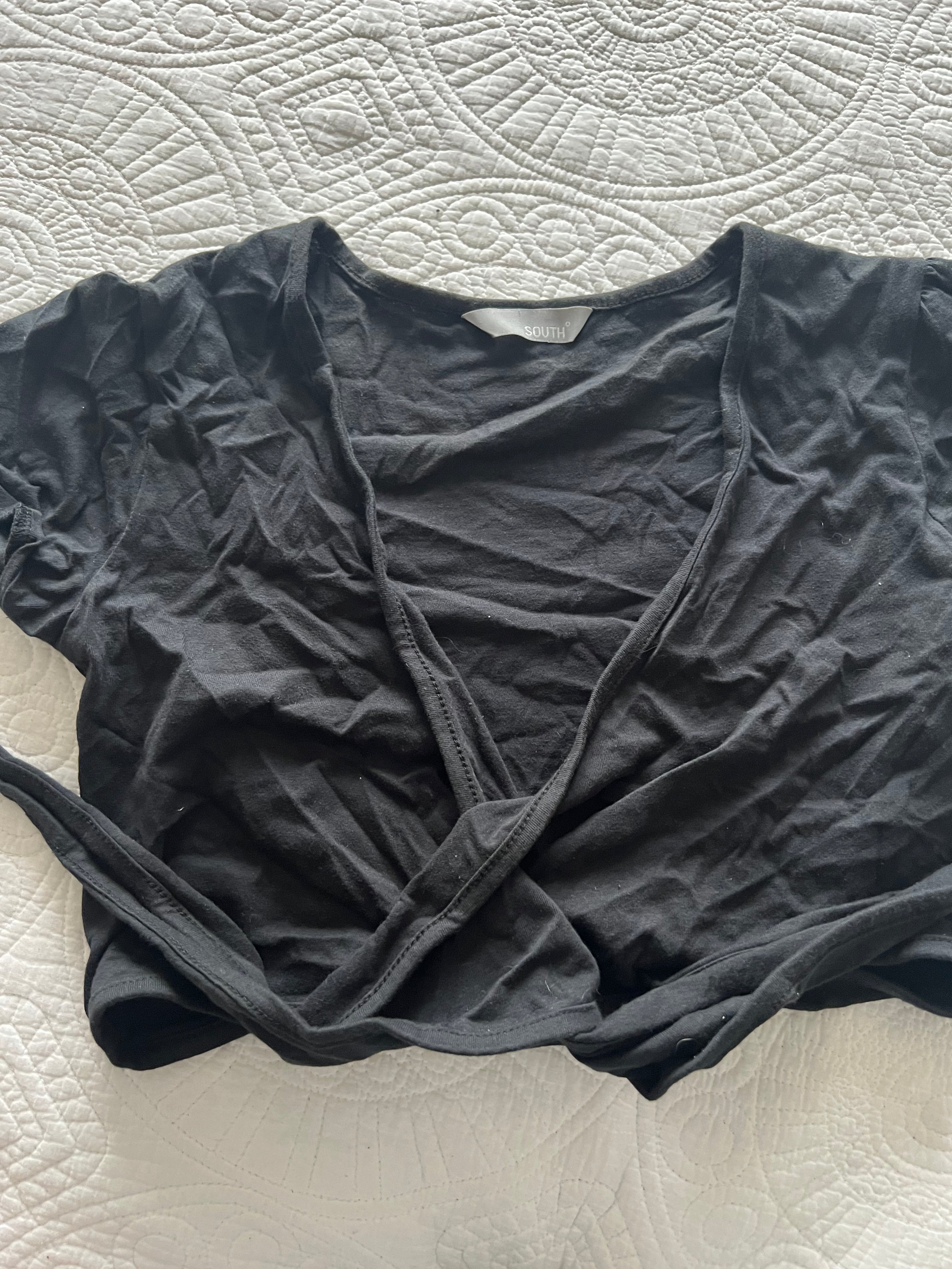 Black tie up crop top