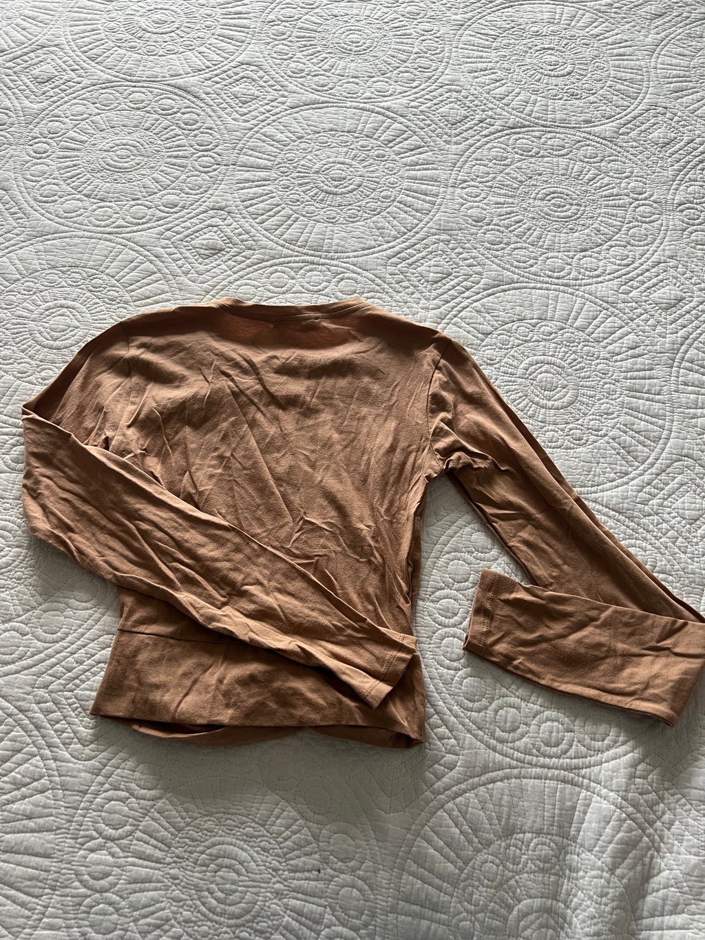 Long sleeve nude top