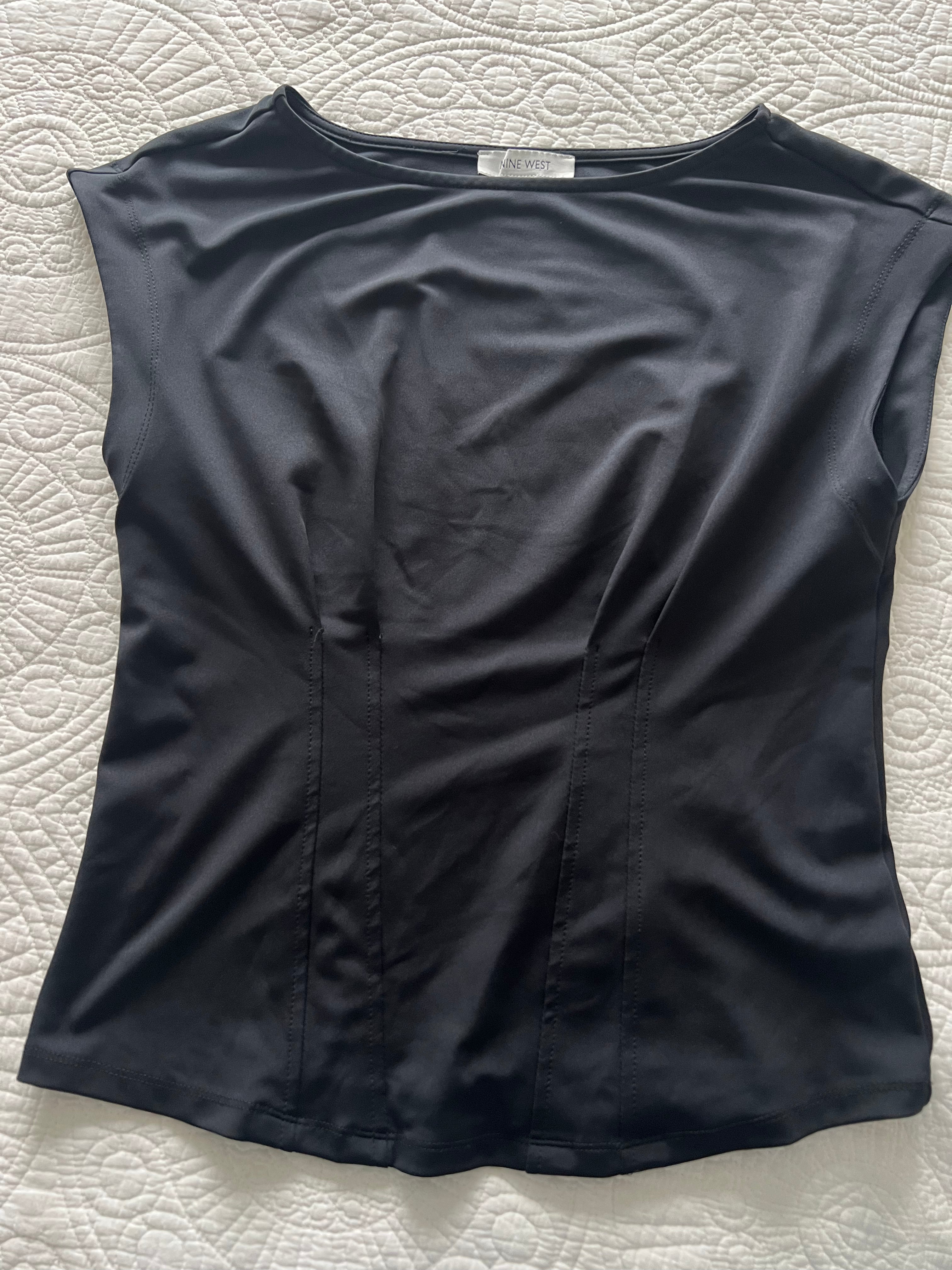 Black Nine West top