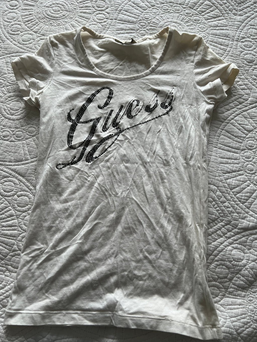 Guess white top