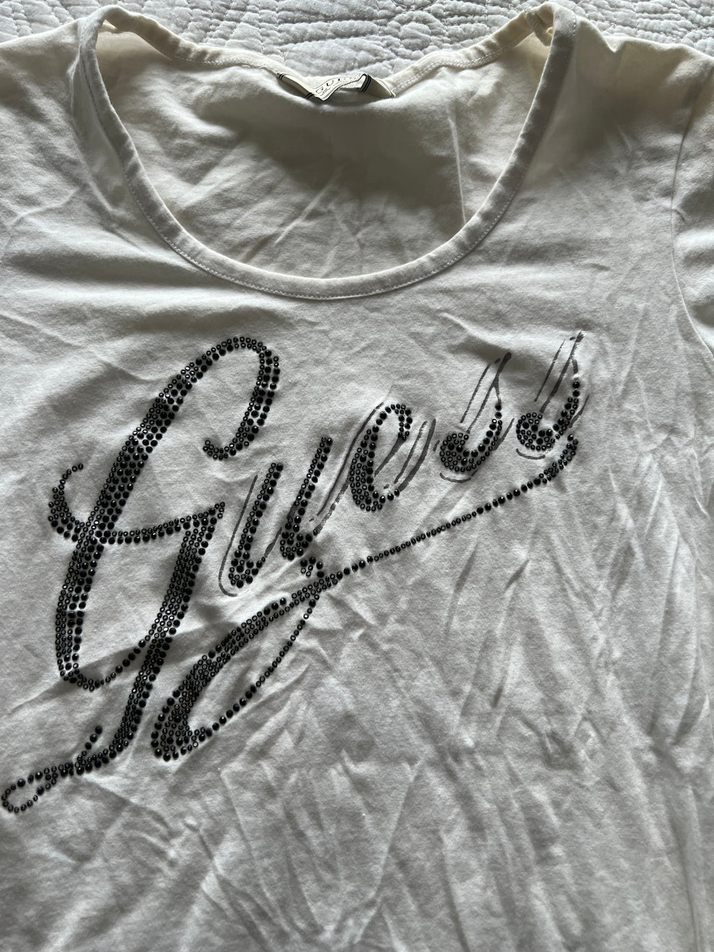 Guess white top